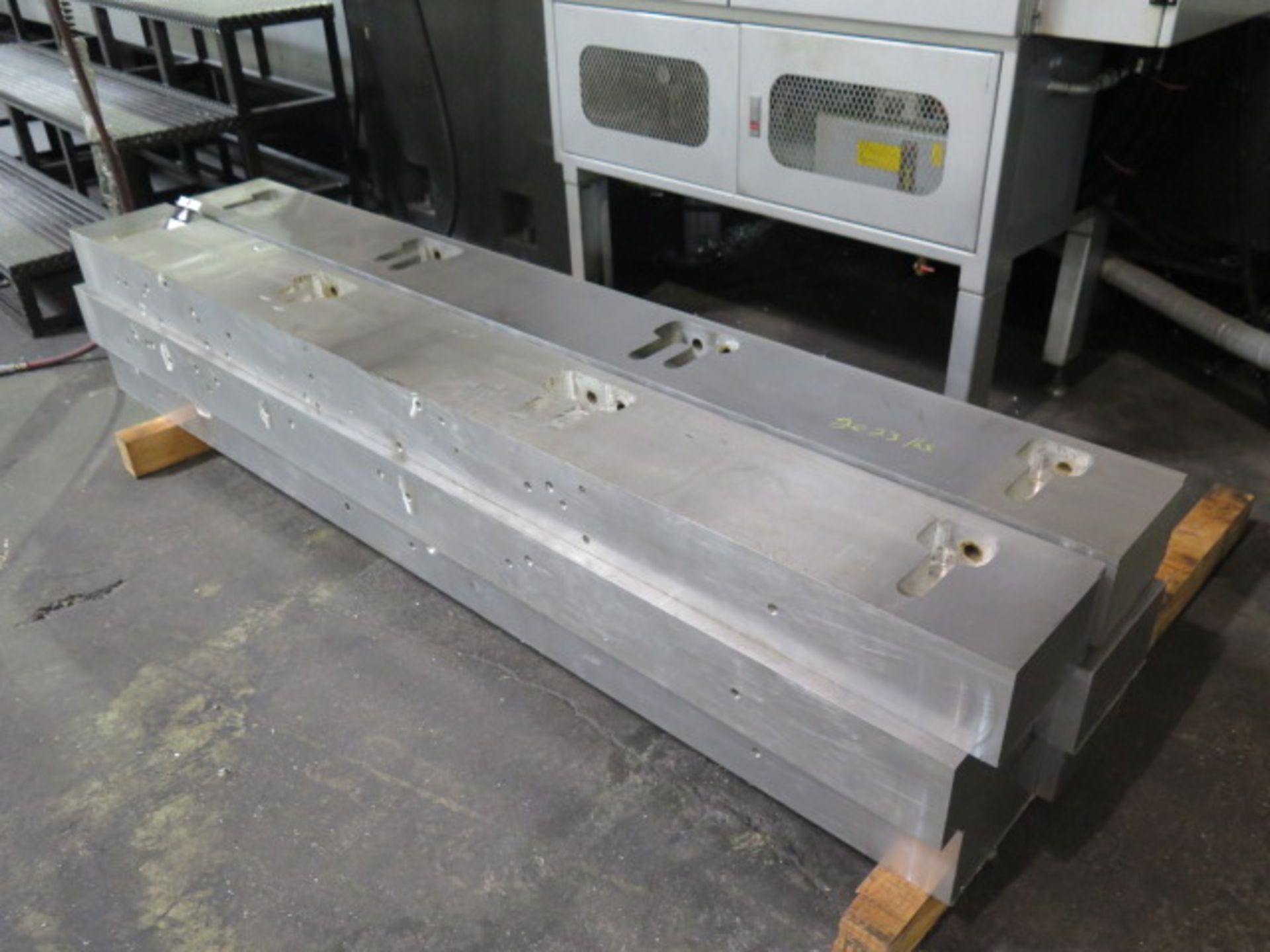 5" x 8 1/2" x 82" Aluminum Riser Blocks (6) (SOLD AS-IS - NO WARRANTY) - Image 2 of 5