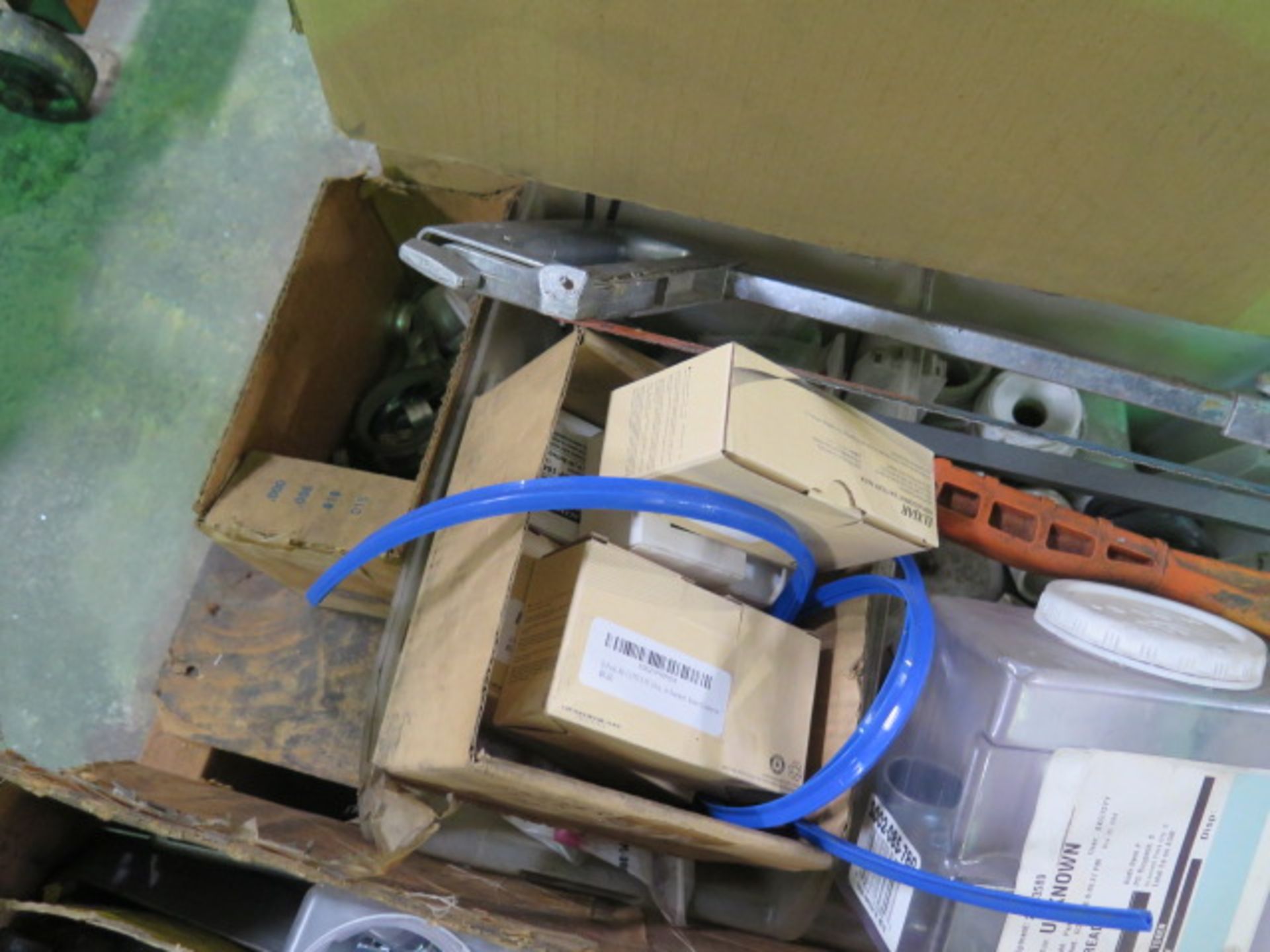 Pallet of Misc Shop Supplies (SOLD AS-IS - NO WARRANTY) - Image 7 of 9