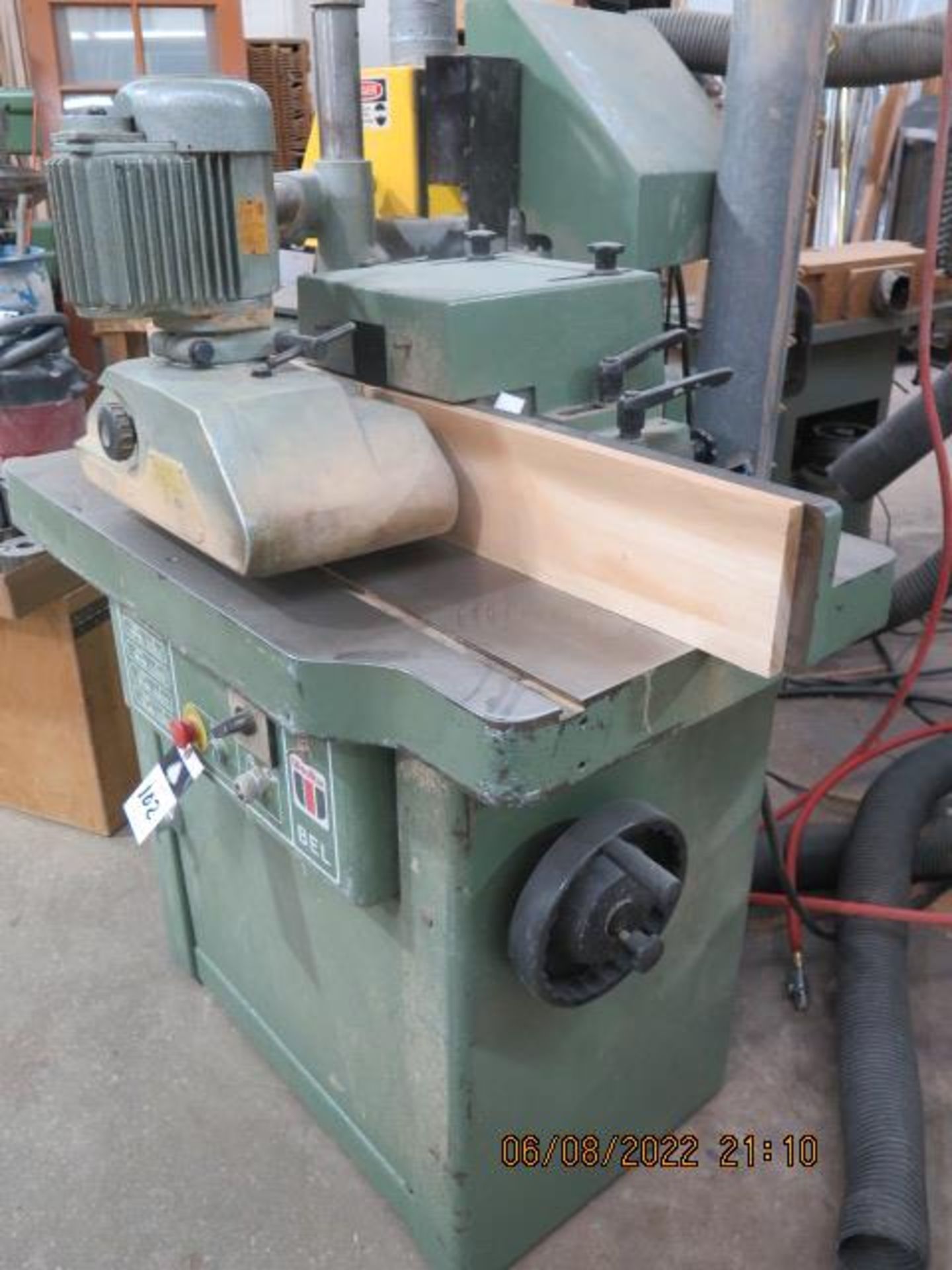 Wadkin BEL Spindle Shaper s/n 927 w/ 3000-10,000 RPM, HolzHer 3-Roll Power Feeder (SOLD AS-IS - NO - Image 2 of 9