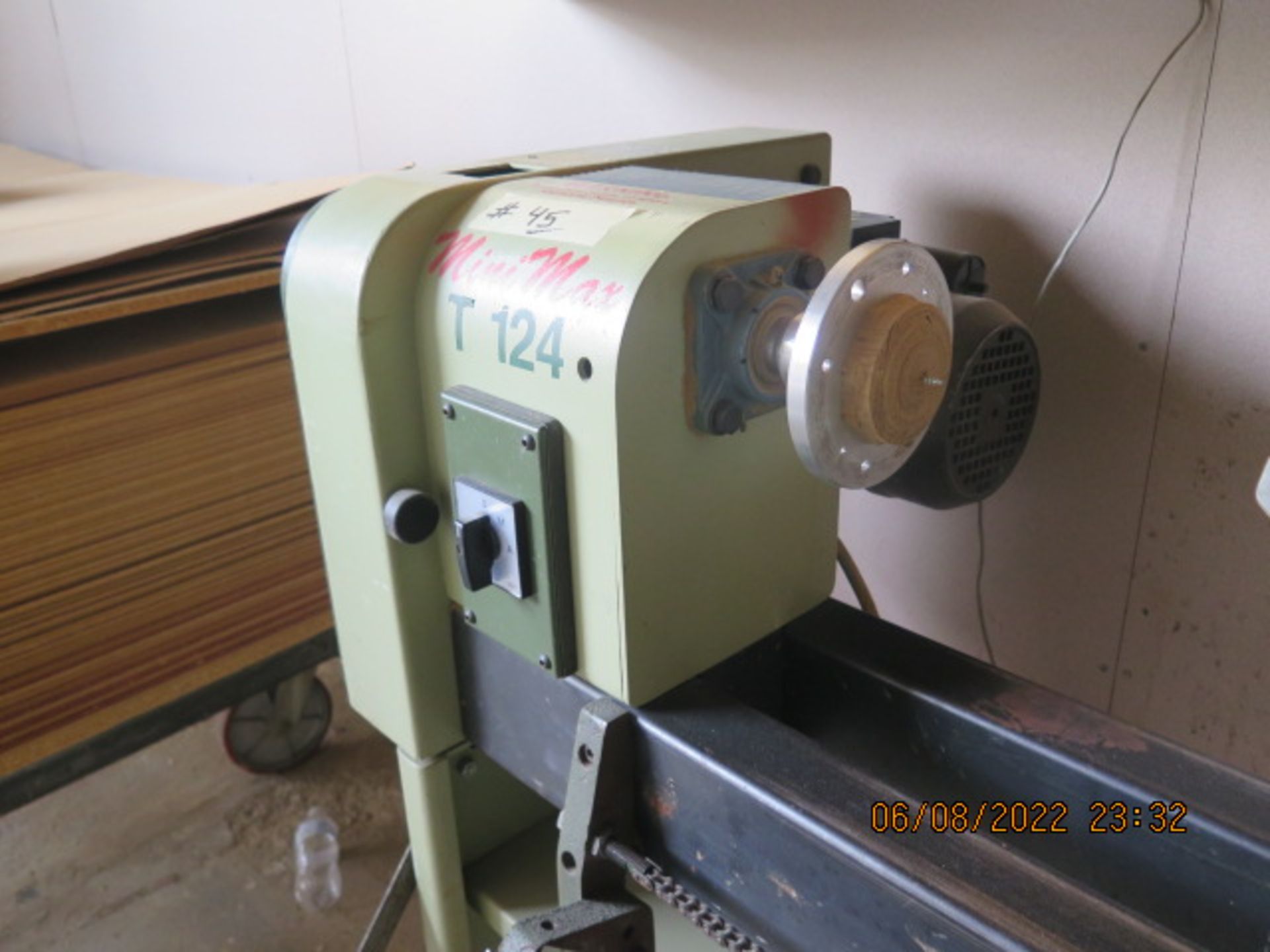 Samco MiniMax T124 16” x 96” Wood Lathe s/n KK/024947 w/ Tailstock, Tool Rest, SOLD AS IS - Image 3 of 7