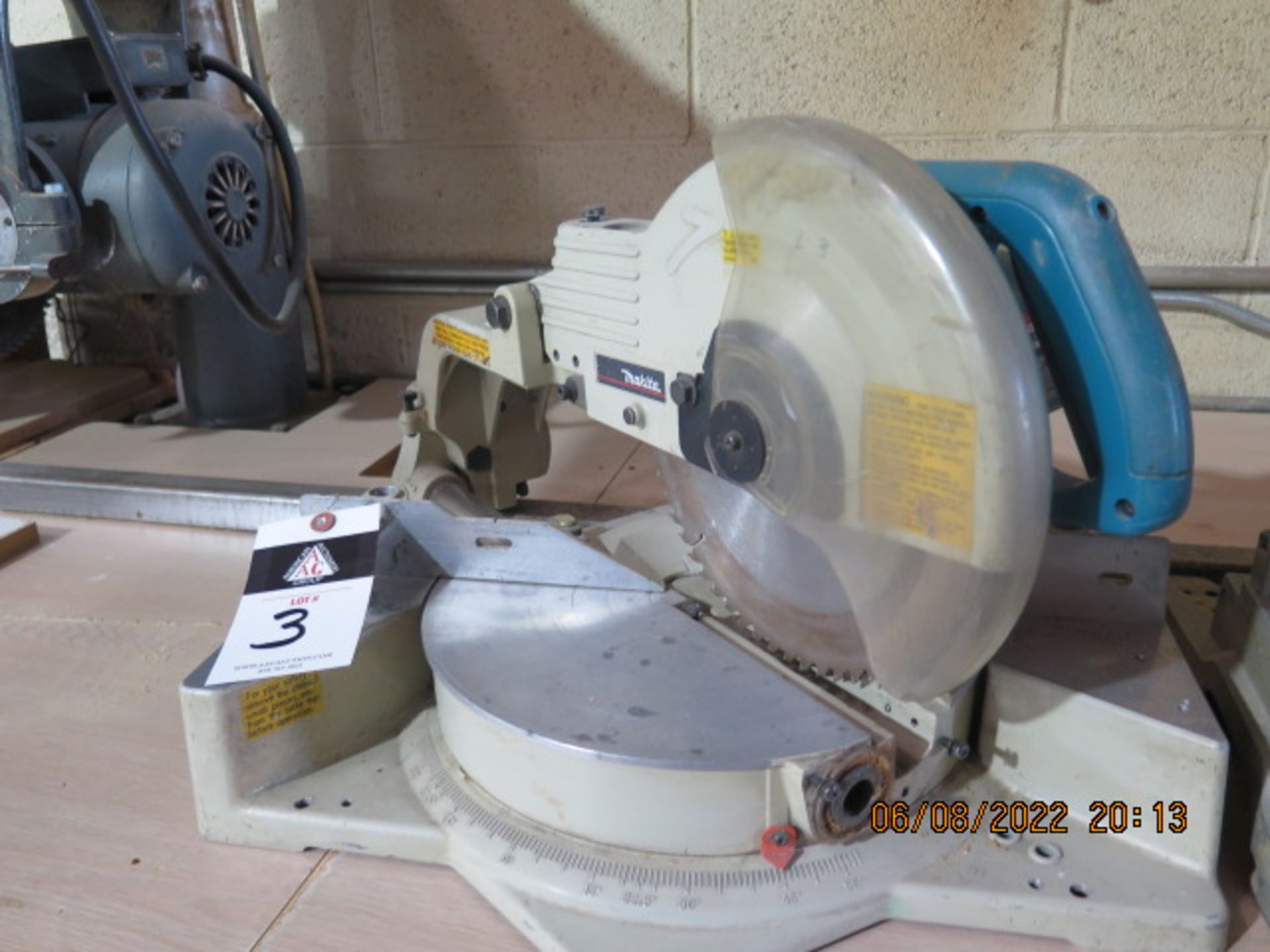 Makita Miter Saw (SOLD AS-IS - NO WARRANTY) - Image 2 of 6