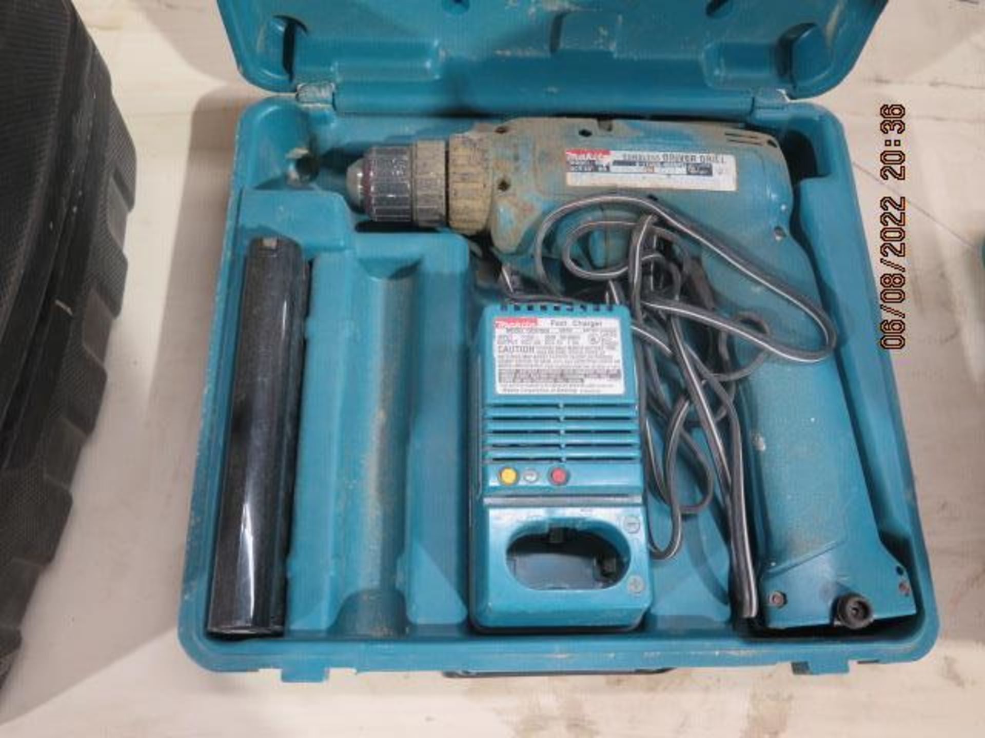 Makita 9.6 Volt Drills (3) w/ Chargers (SOLD AS-IS - NO WARRANTY) - Image 4 of 5