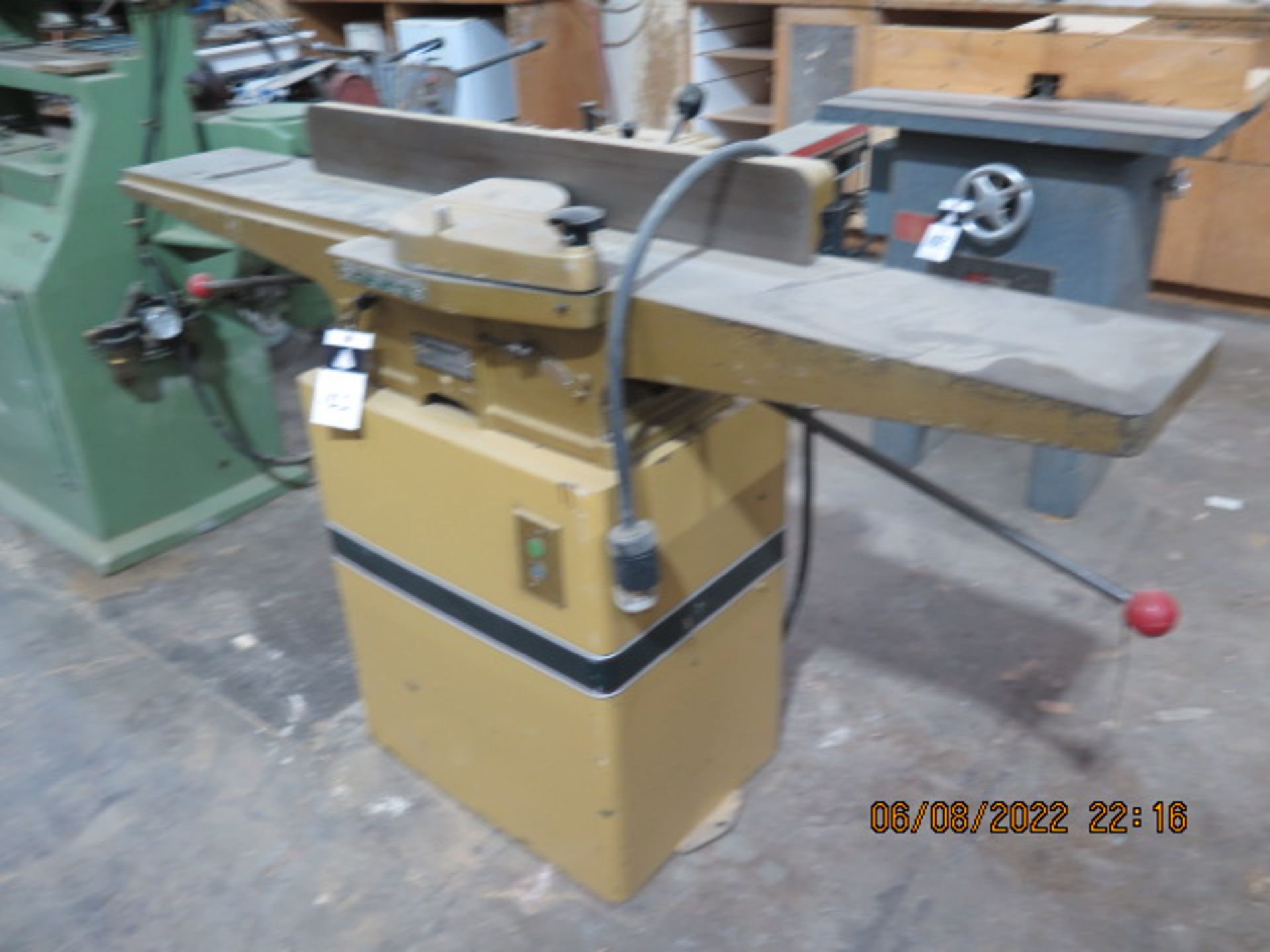 Powermatic mdl. 60 8” Jointer s/n 8761069 (SOLD AS-IS - NO WARRANTY) - Image 2 of 7