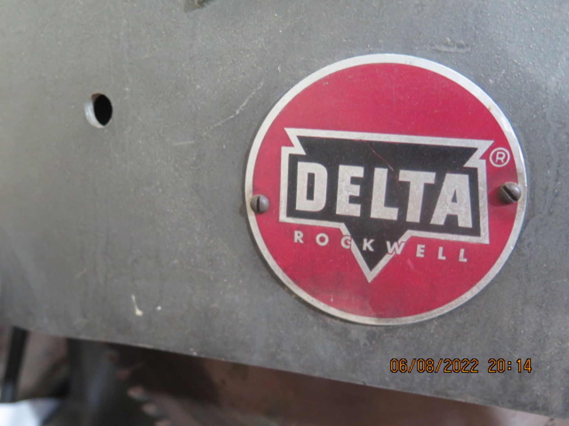 Delta mdl. 50-C Radial Arm Saw s/n CW6569 w/ 14’ Extended Table (SOLD AS-IS - NO WARRANTY) - Image 6 of 7