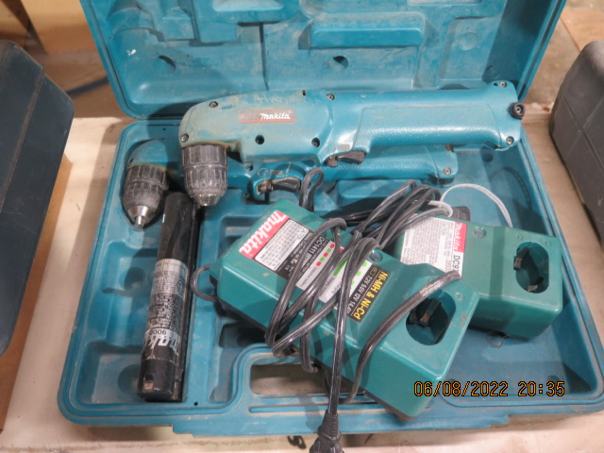 Makita 9.6 Volt Angle Drills (2) w/ Charger (SOLD AS-IS - NO WARRANTY) - Image 2 of 3