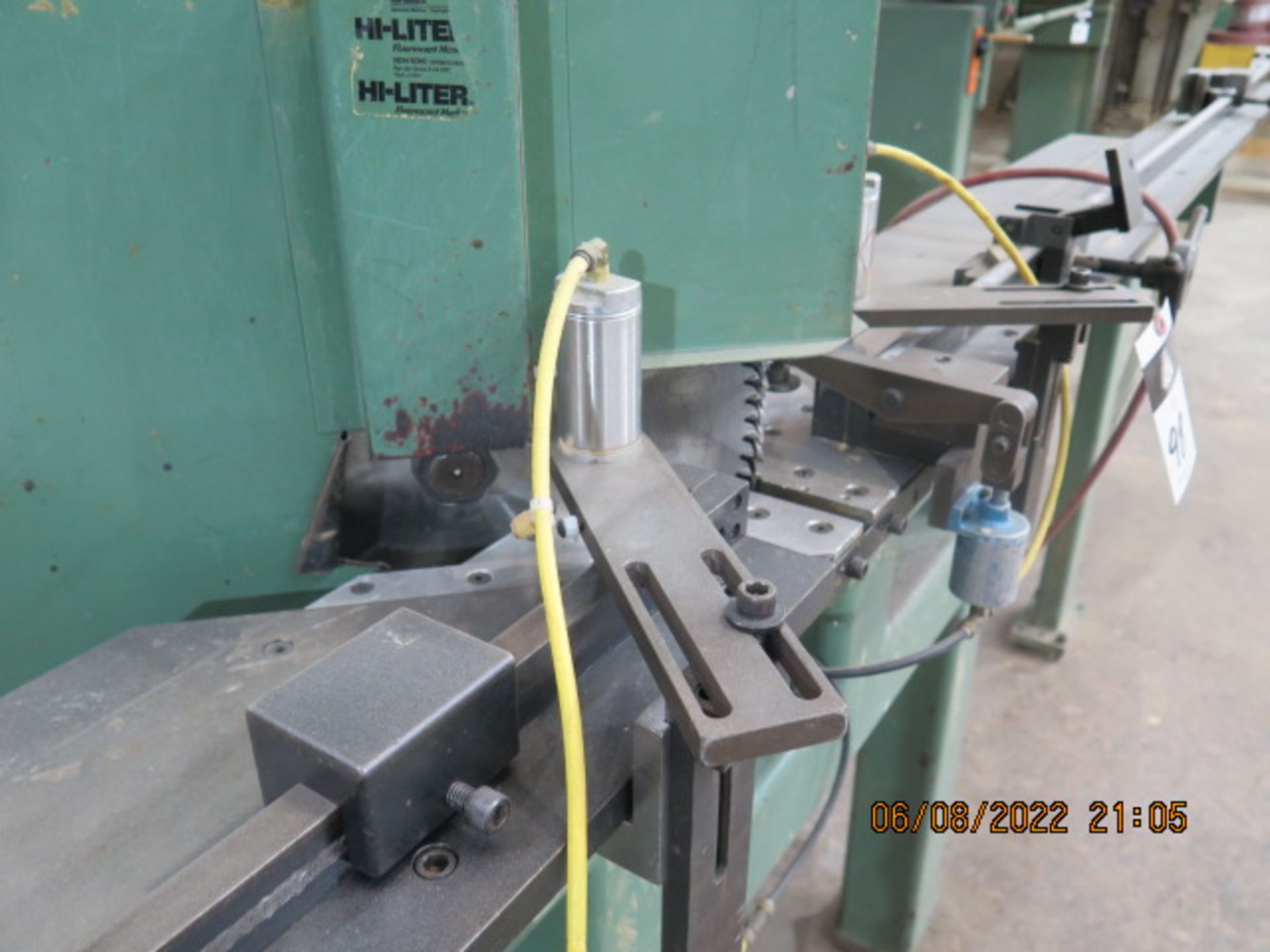 Cimmco DM100 Miter-Cut Saw s/n 8001 w/ Pneumatic Clamping and Feed, Fence System, SOLD AS IS - Image 4 of 10