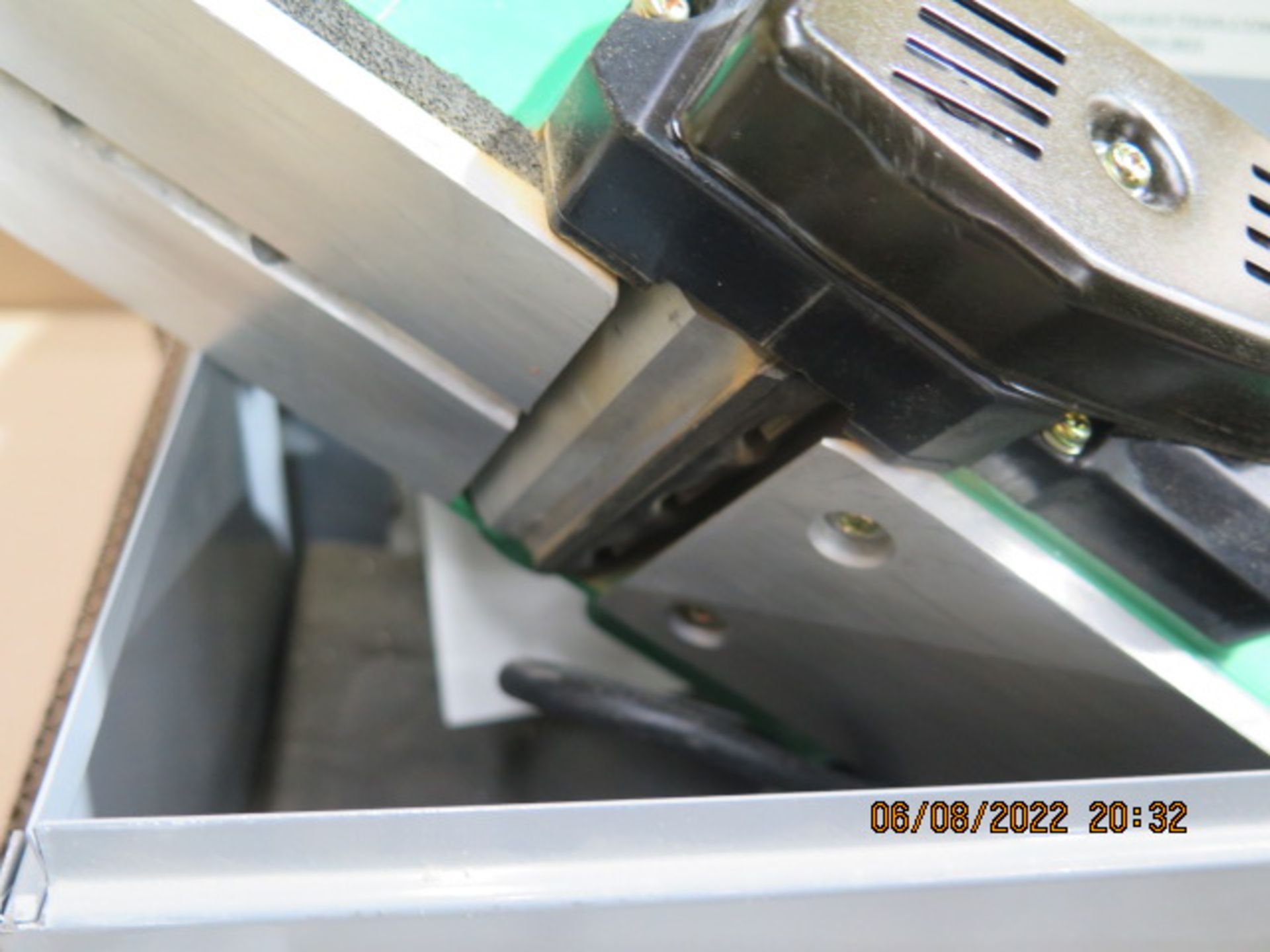 Hitachi Electric Planer (SOLD AS-IS - NO WARRANTY) - Image 4 of 5