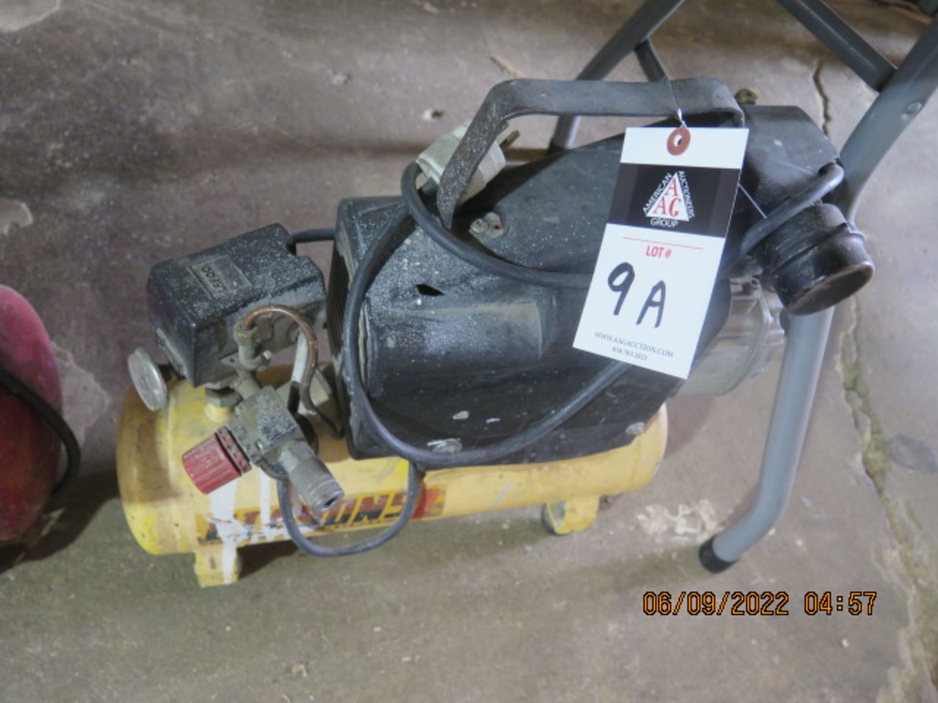 Portable Air Compressor (SOLD AS-IS - NO WARRANTY)