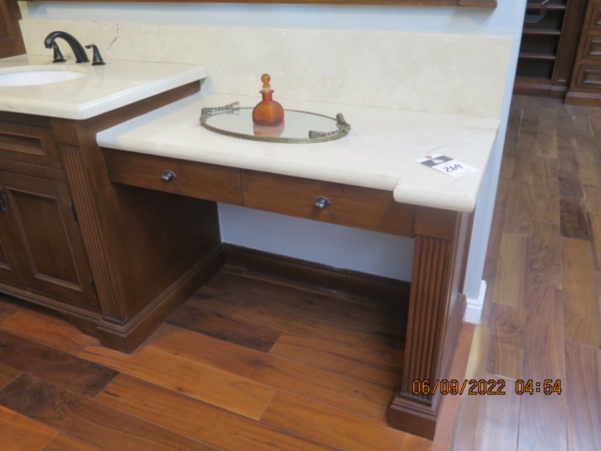 Custom Bathroom (NO Chairs or Display pieces - Owner will help to dismantle) (SOLD AS-IS - NO - Image 3 of 6