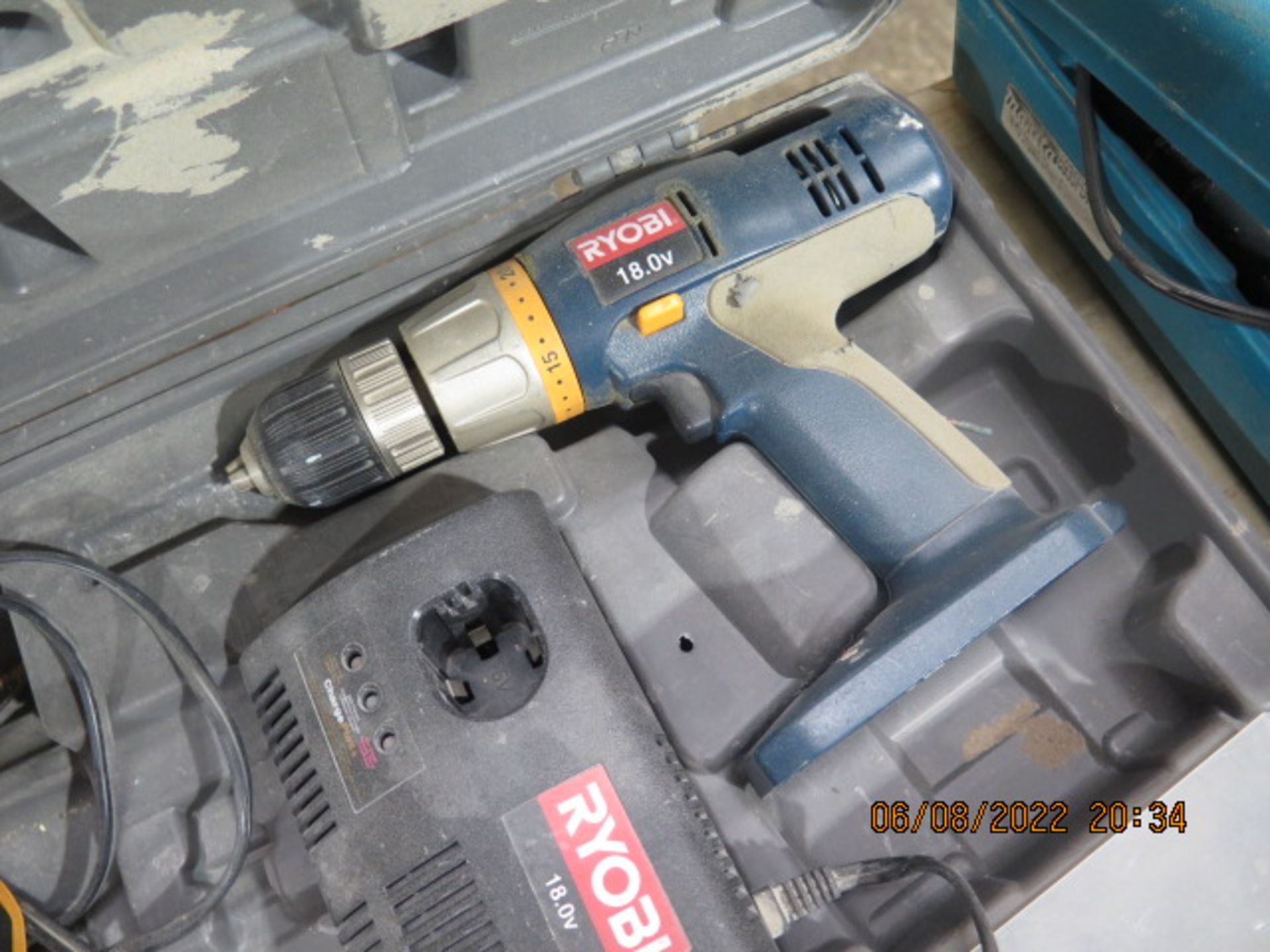 Ryobi 18 Volt Drill (SOLD AS-IS - NO WARRANTY) - Image 3 of 4