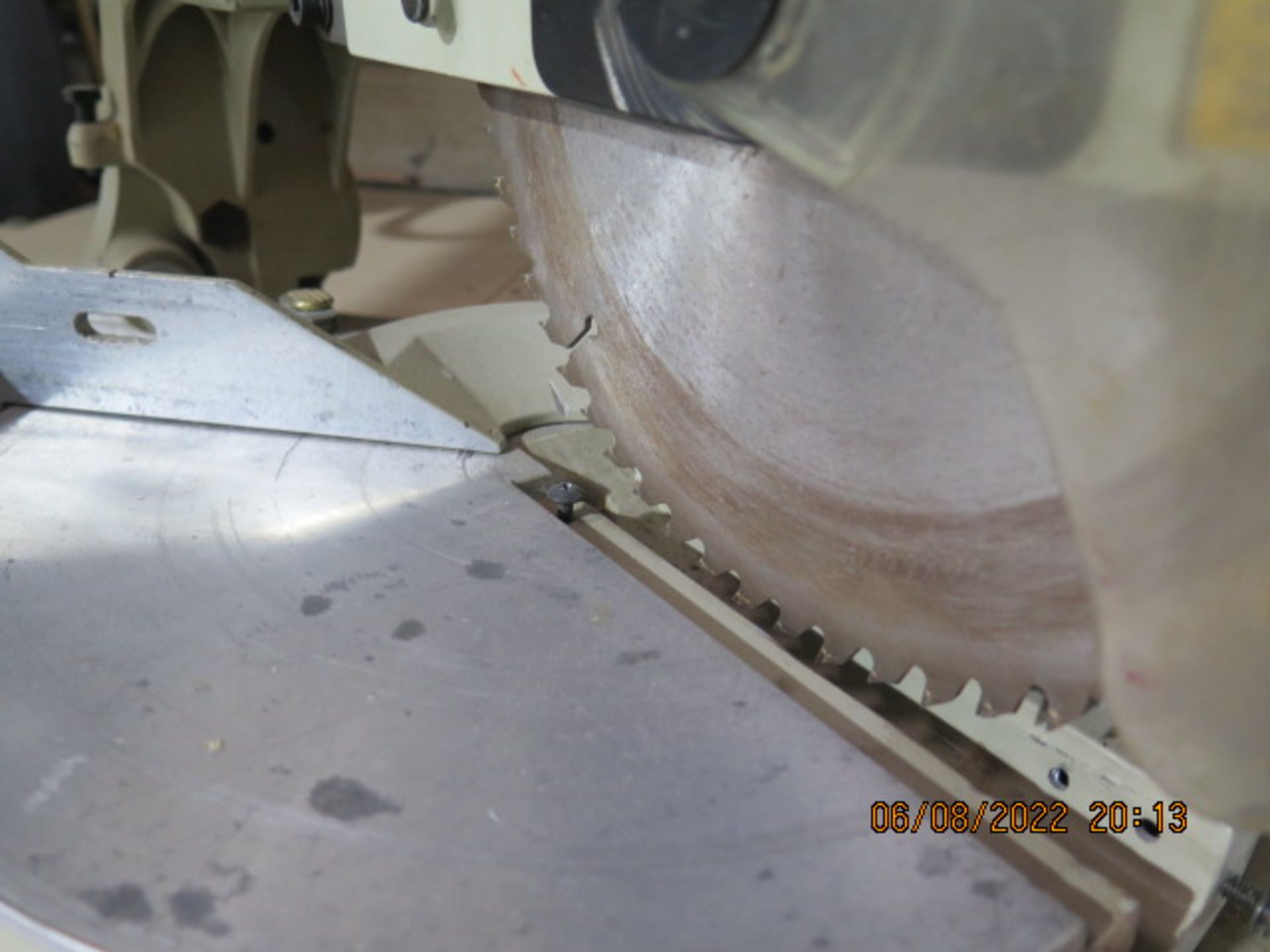 Makita Miter Saw (SOLD AS-IS - NO WARRANTY) - Image 5 of 6