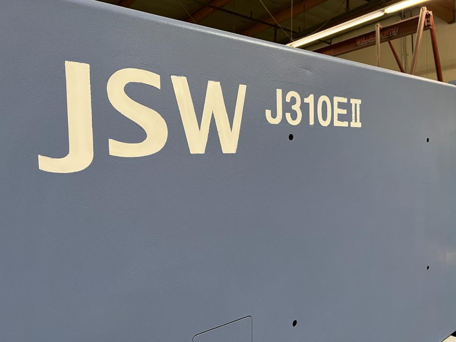 JSW MODEL 310E II, 310 TON PLASTIC INJECTION MOLDING MACHINE, 22.44’’, 64.69 Shot Size. SOLD AS-IS - Image 9 of 9