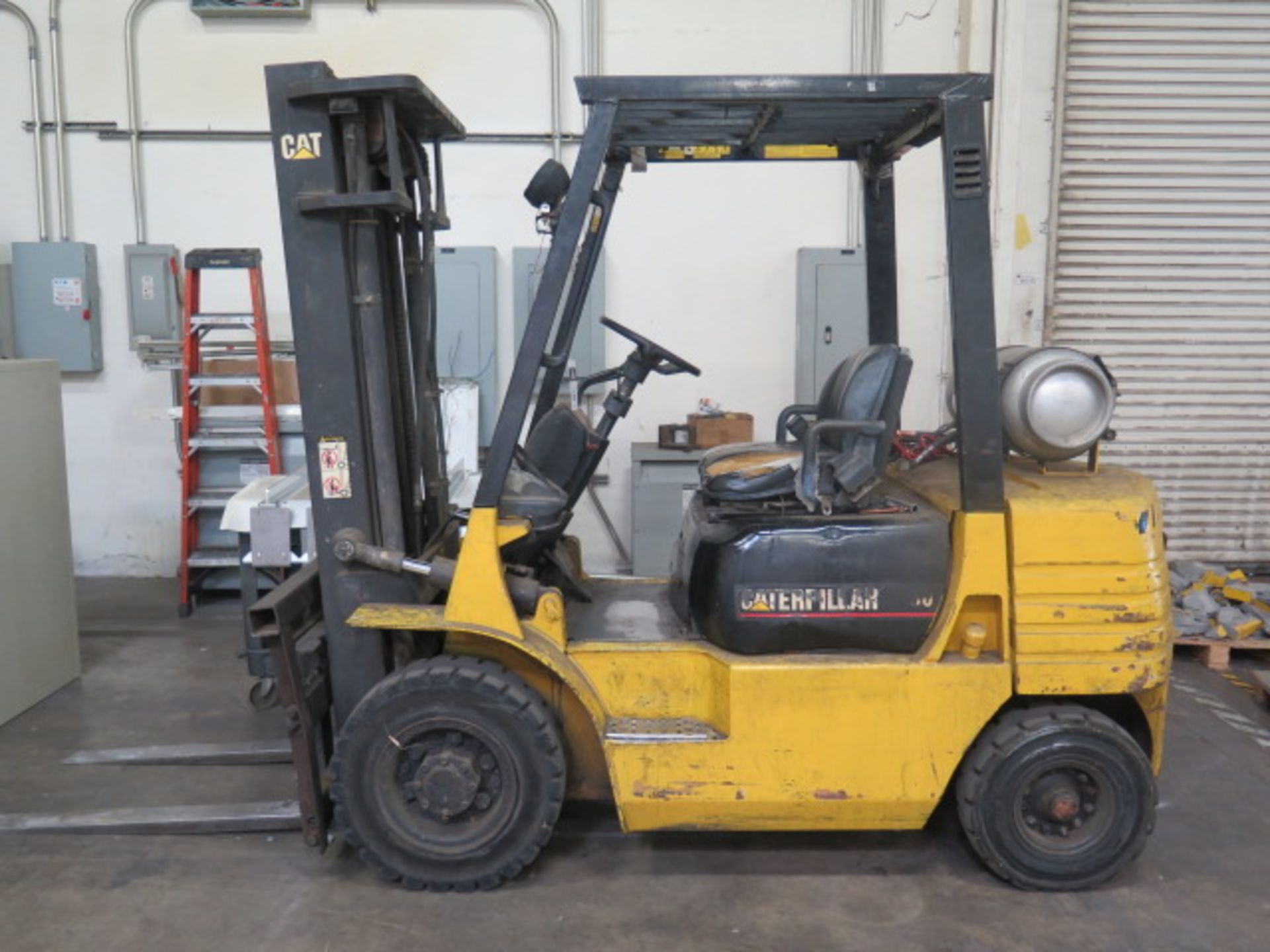 Caterpillar GP25 5000 Lb Cap LPG Forklift s/n 5AM07772 w/ 3-Stage Mast, 190” Lift Height, SOLD AS IS