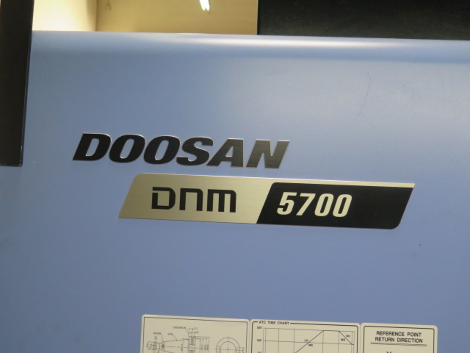 2017 Doosan DNM 5700 CNC VMC s/n MV0091-001459 w/ Doosan-Fanuc i Series, 40 ATC, SOLD AS IS - Image 12 of 18