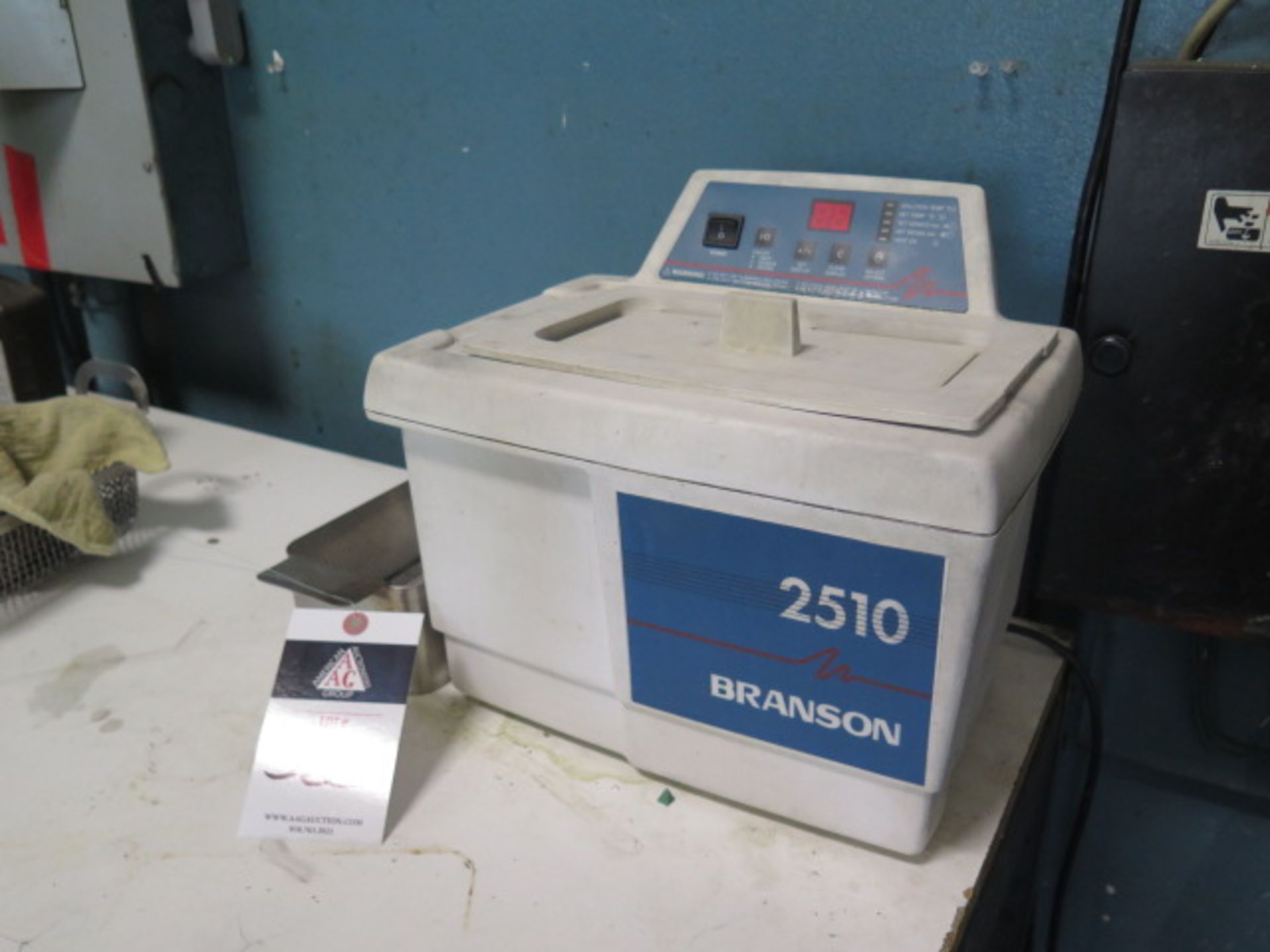 Branson 2510 Ultrasonic Cleaner (SOLD AS-IS - NO WARRANTY) - Image 2 of 5