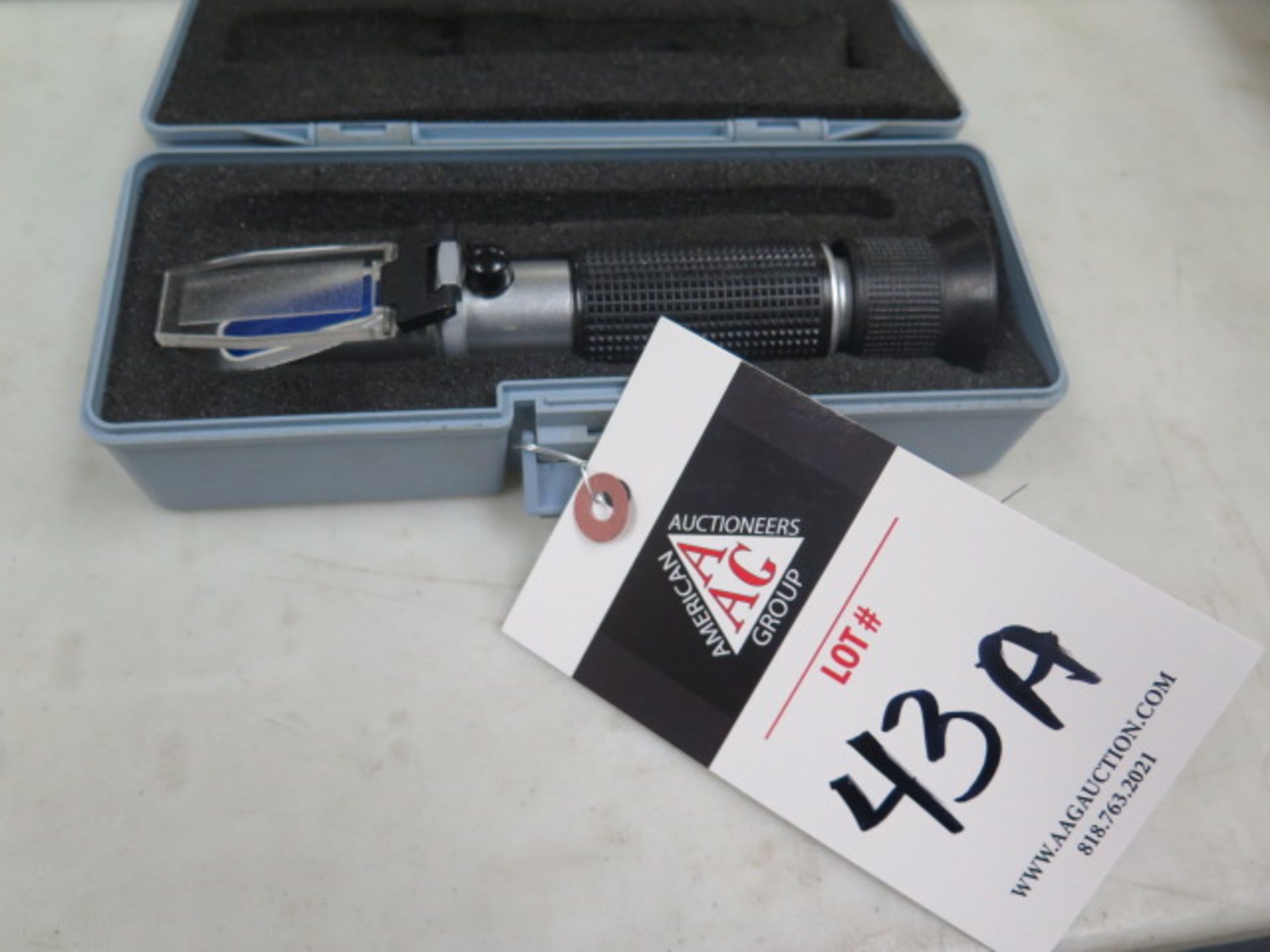 Refractometer (SOLD AS-IS - NO WARRANTY)