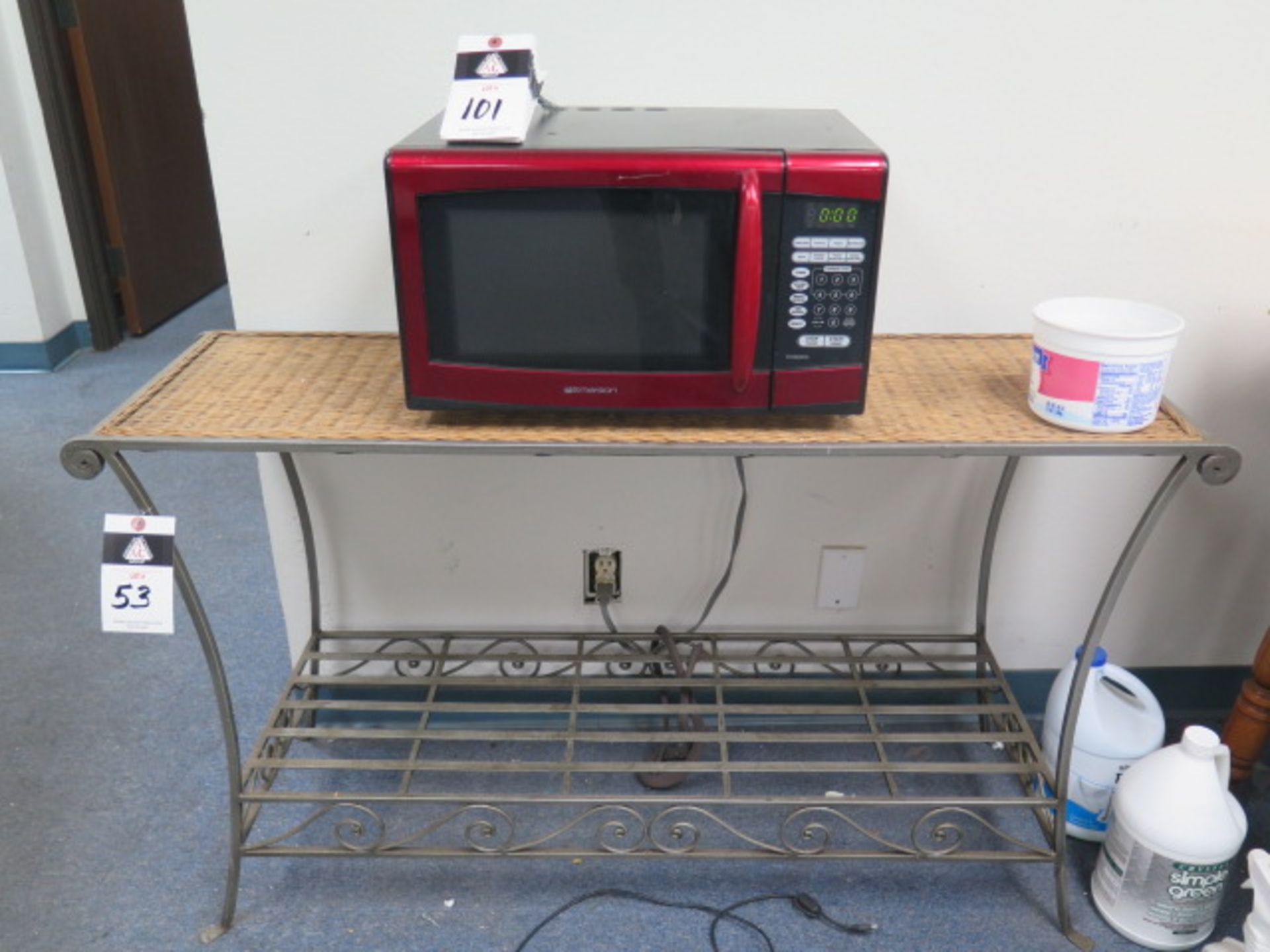 Microwaves, Tables and Chairs (SOLD AS-IS - NO WARRANTY)