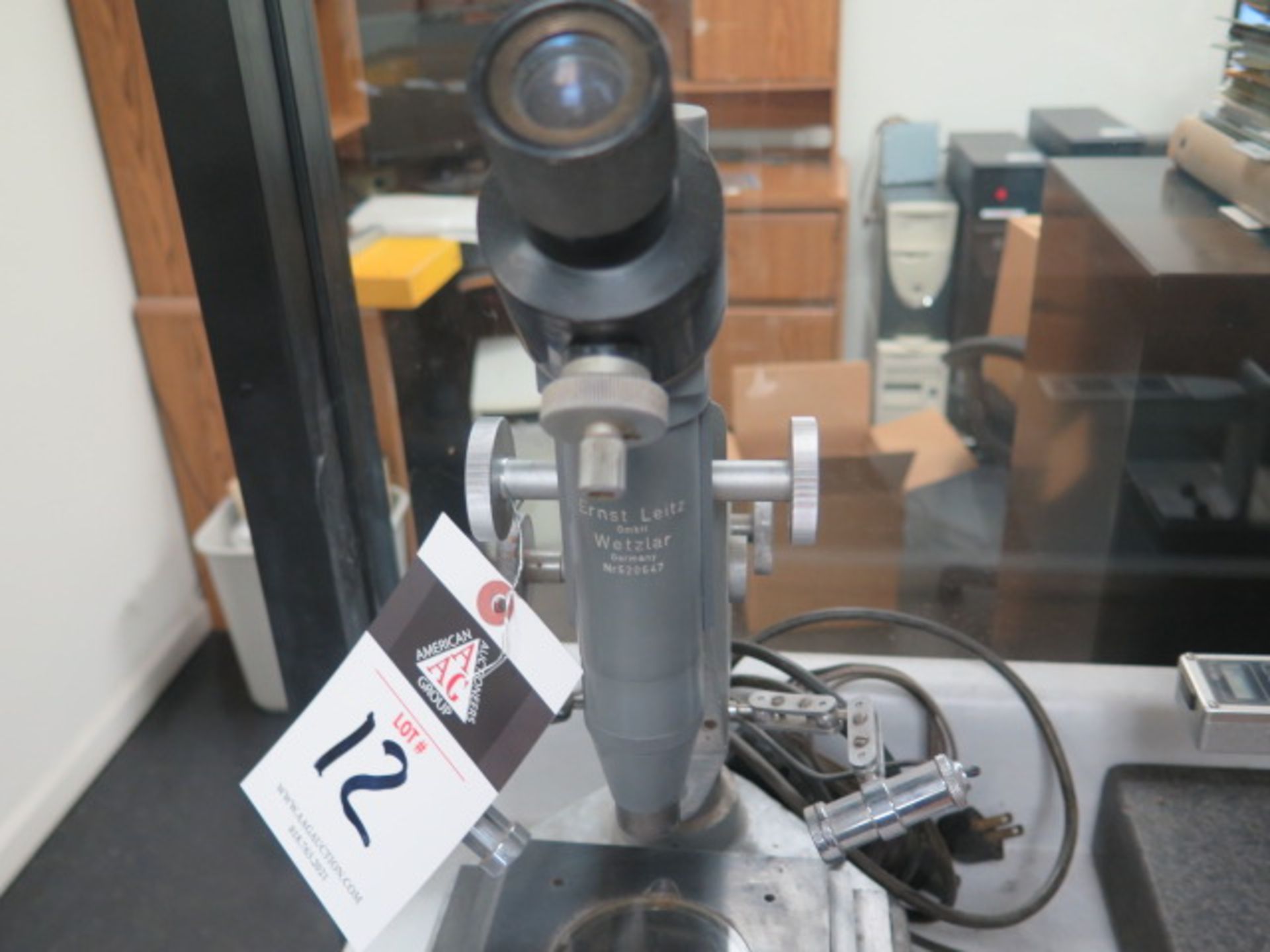 Geo Scheer Tool Makers Microscope w/ Light Source (SOLD AS-IS - NO WARRANTY) - Image 3 of 6