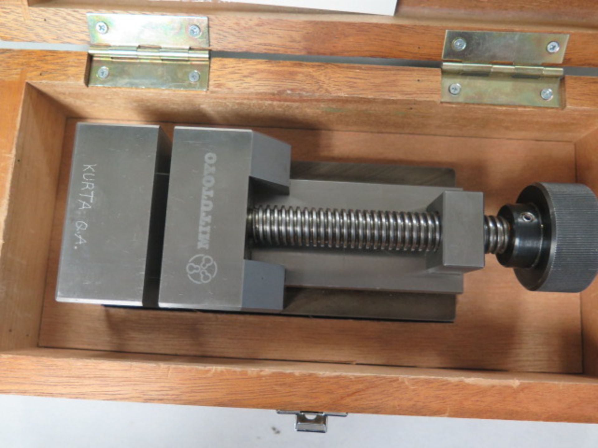Mitutoyo 2.75" Precision Machinists Vise (SOLD AS-IS - NO WARRANTY) - Image 3 of 5