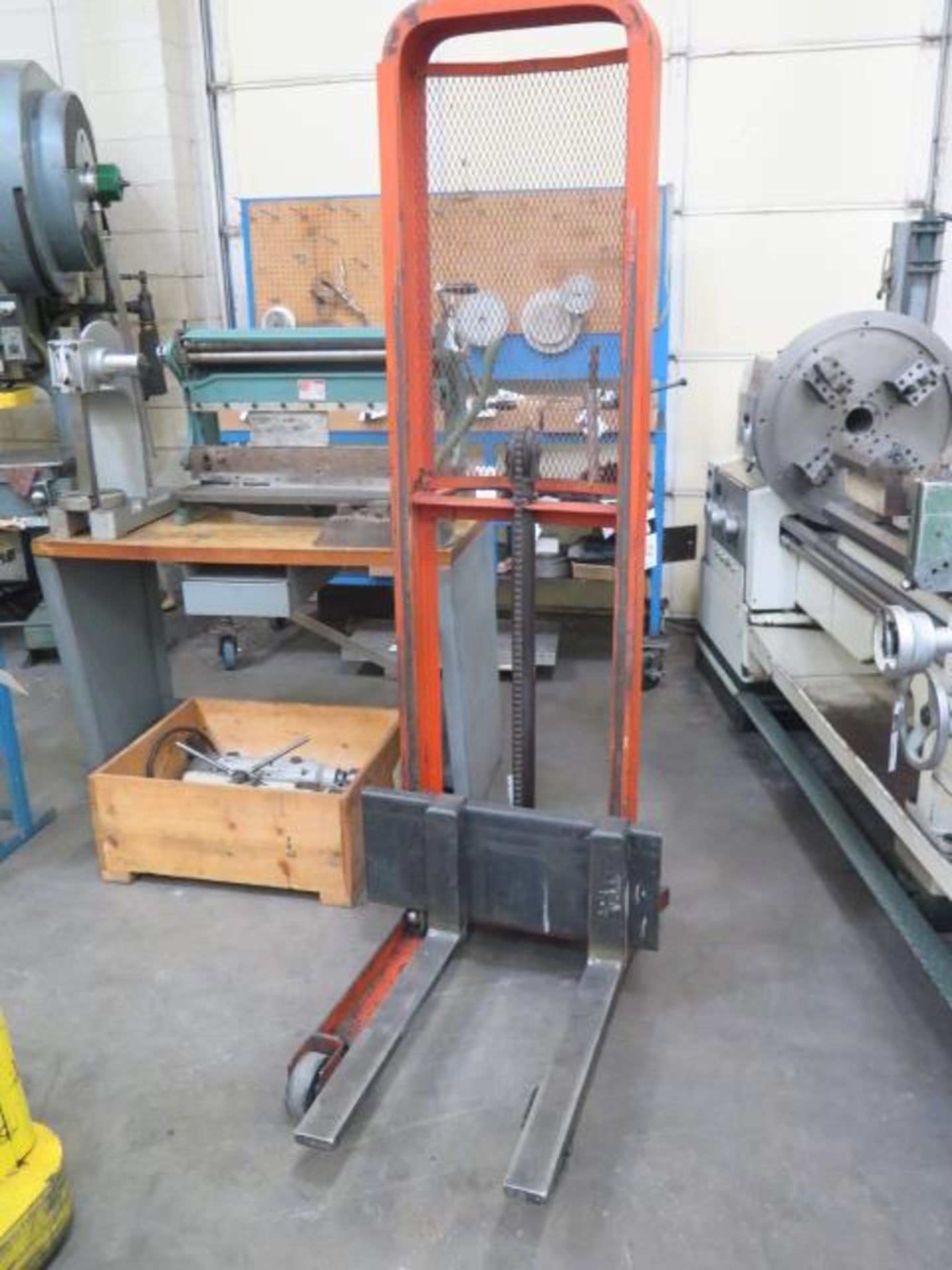 Presto Hydraulic Pallet Mover (SOLD AS-IS - NO WARRANTY)