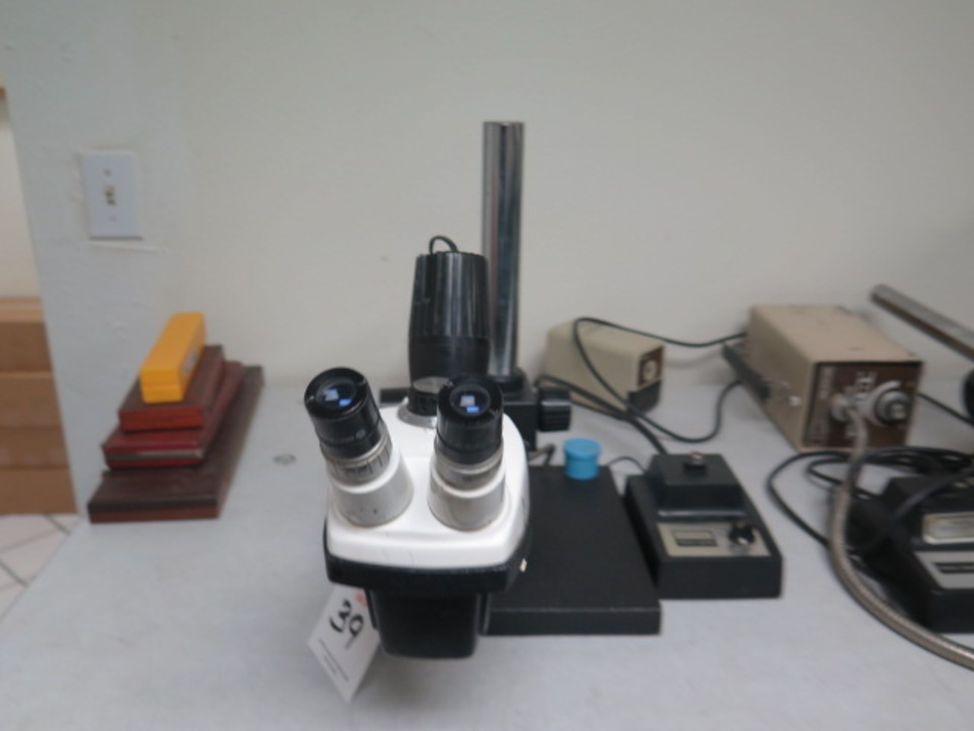 Bausch & Lomb Stereo Microscope w/ Light Source (SOLD AS-IS - NO WARRANTY) - Image 2 of 9