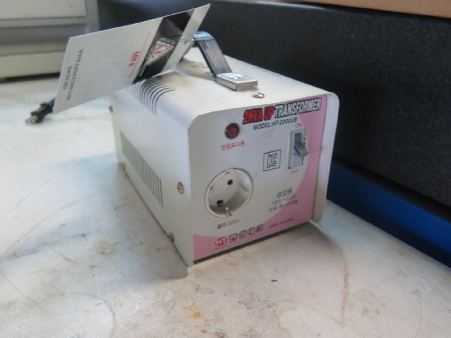 HT mdl. HT-2000UB 2kVA UP-Transformer 120V-220V (SOLD AS-IS - NO WARRANTY) - Image 2 of 3