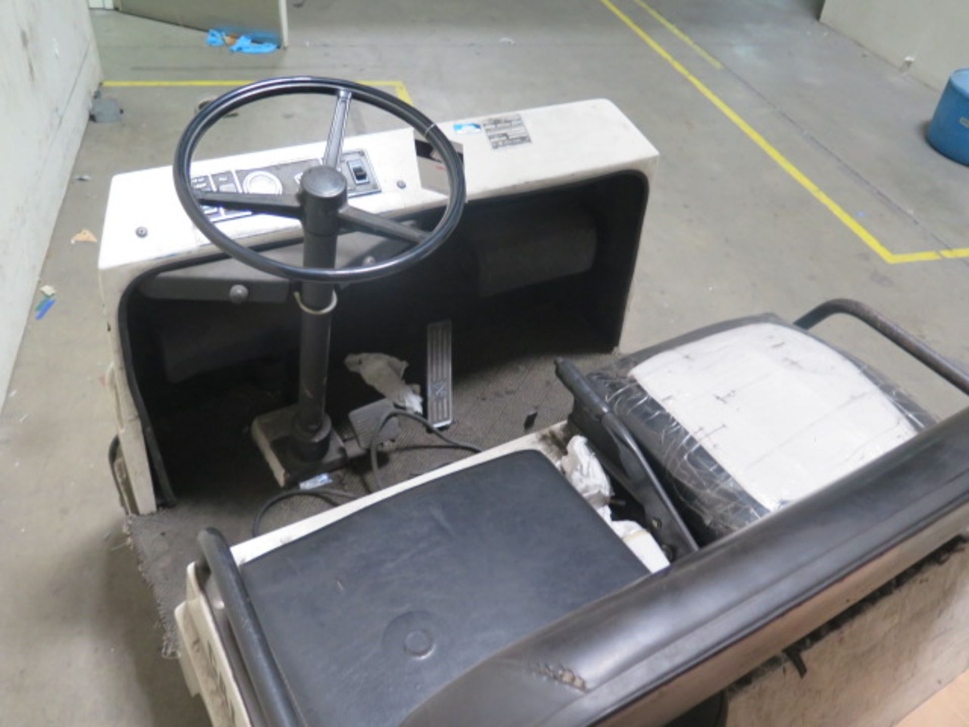 Taylor-Dunn Electric Service Vehicle (SOLD AS-IS - NO WARRANTY) - Image 5 of 11