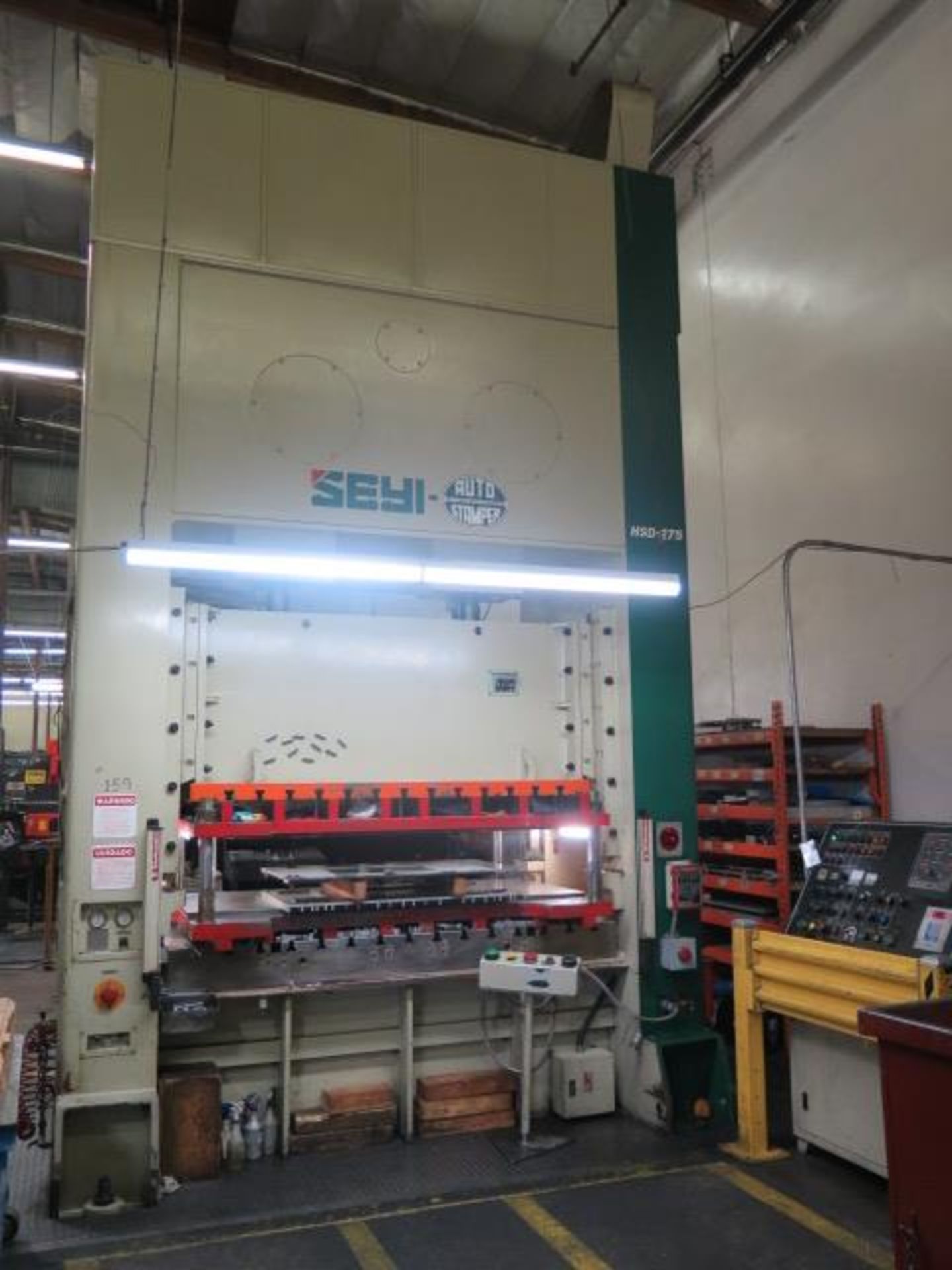 1997 Seyi HDS-275-H 275 Ton Gap Frame Double Crank Press s/n D275-045 w/ Seyi Controls, SOLS AS IS