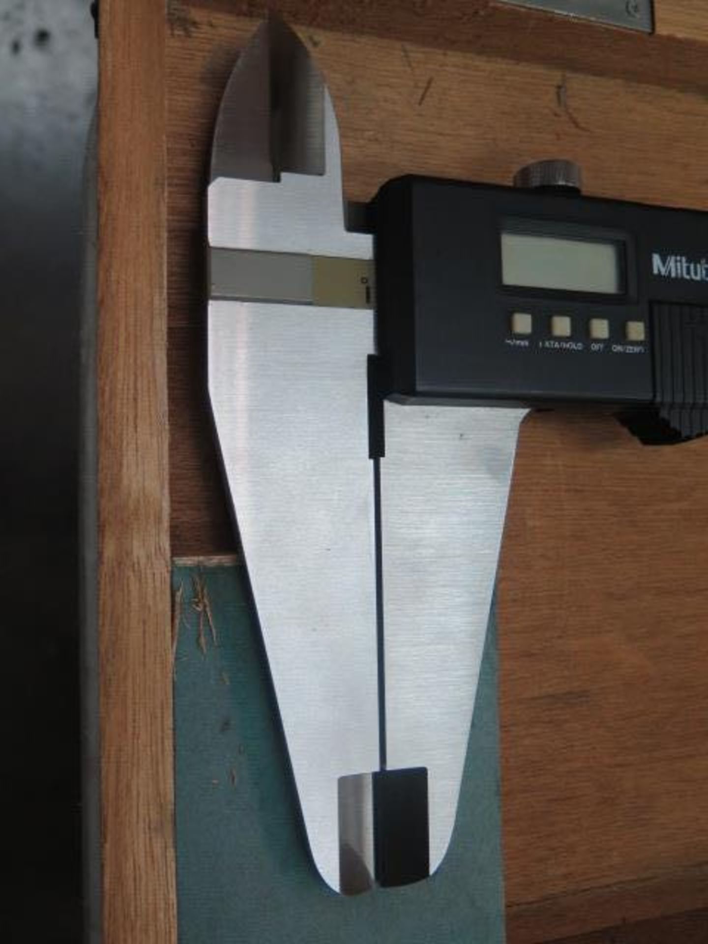 Mitutoyo 40" Digital Caliper (SOLD AS-IS - NO WARRANTY) - Image 3 of 5