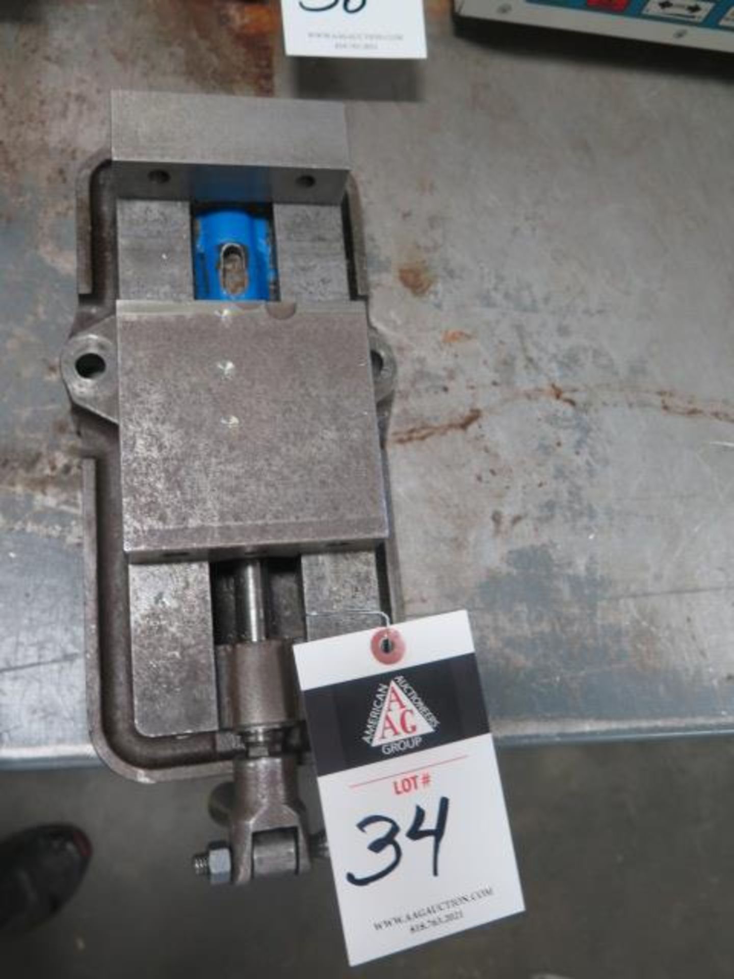 Kurt 4" Angle-Lock Vise (SOLD AS-IS - NO WARRANTY)