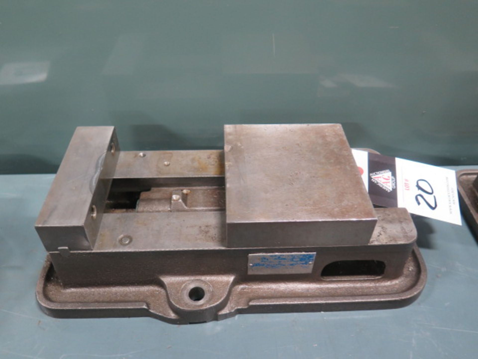 Kurt 6" Angle-Lock Vise (SOLD AS-IS - NO WARRANTY) - Image 2 of 3