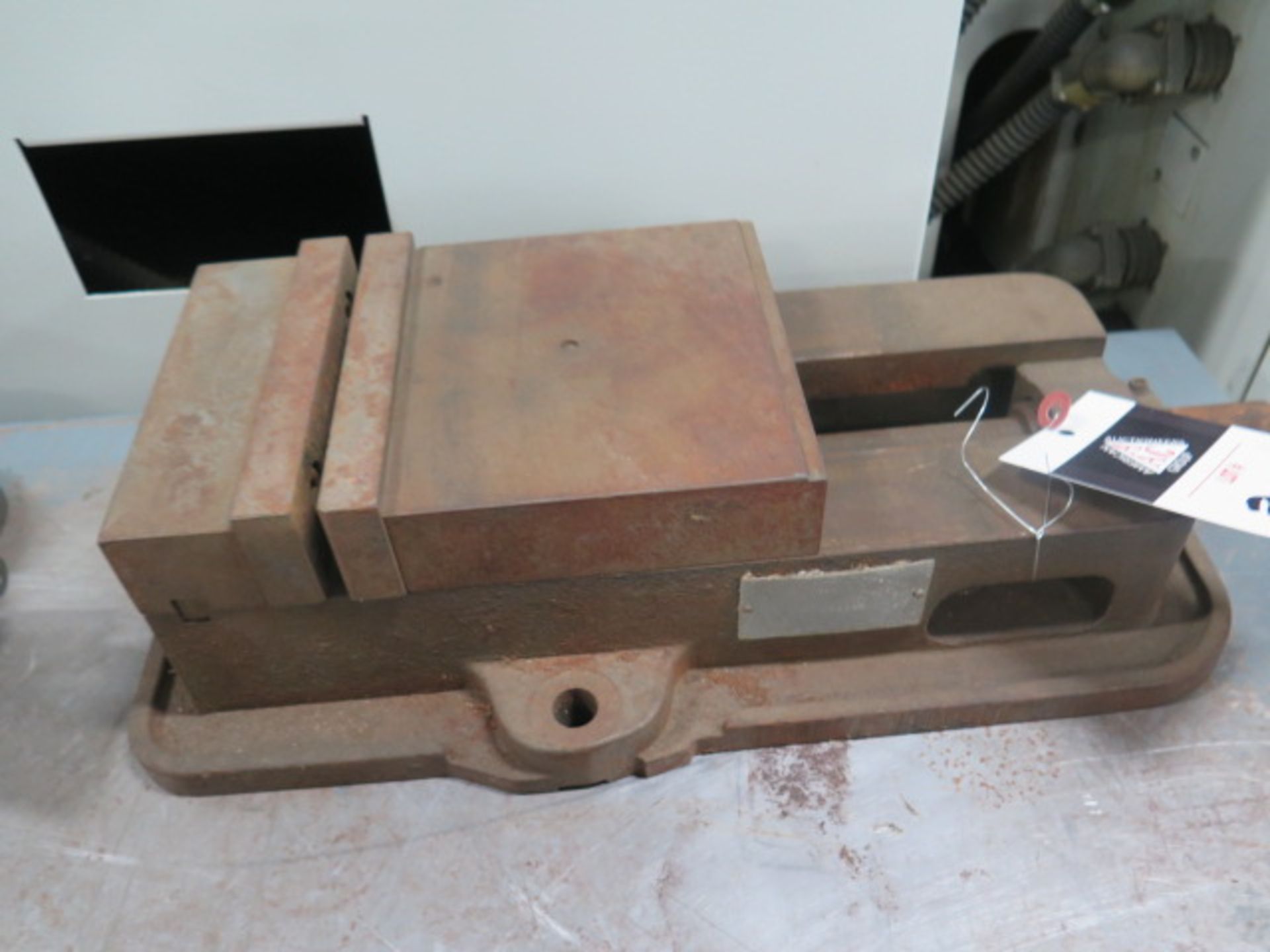 Kurt 6" Angle-Lock Vise (SOLD AS-IS - NO WARRANTY) - Image 2 of 3