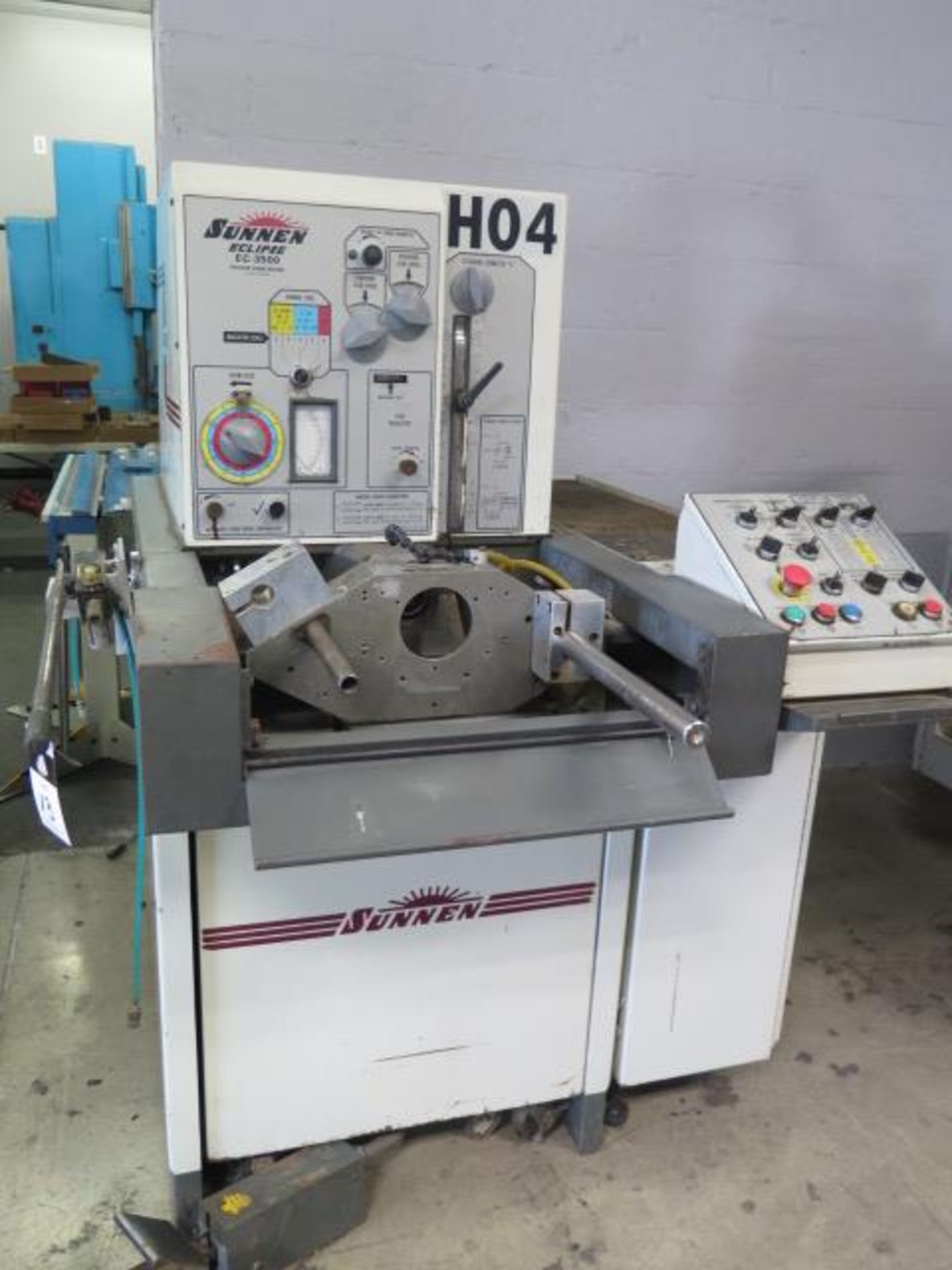 Sunnen Eclipse EC-3500-E Honing Machine s/n 4U1-1552 w/Digital Speed and Stroke Controls, SOLD AS IS