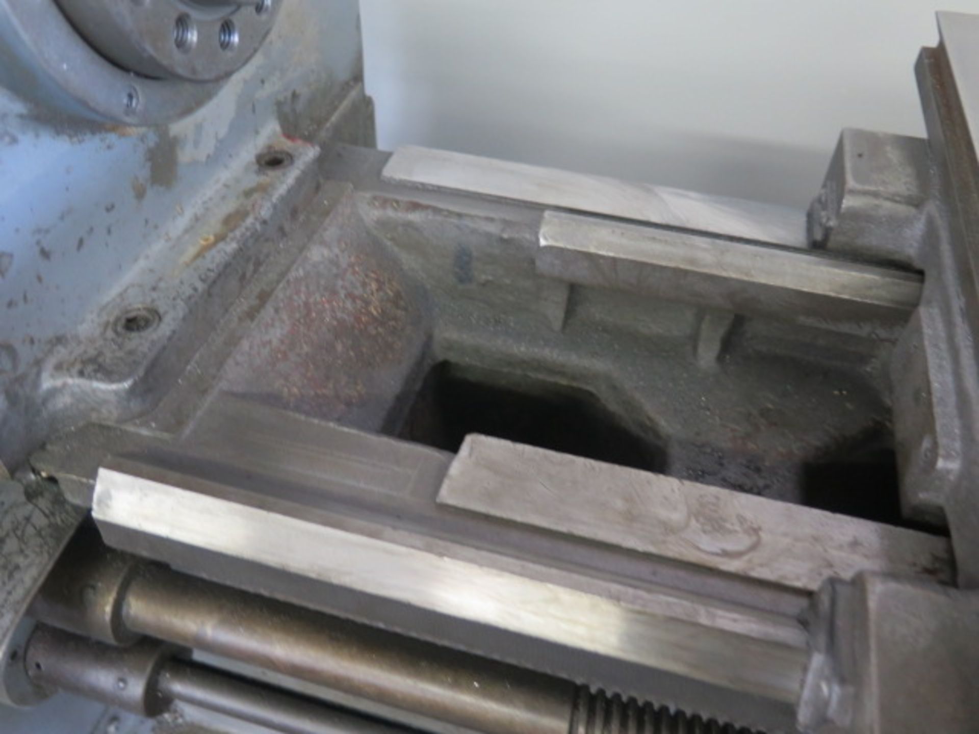 Cadillac 14" x 28" Geared Lathe w/ 83-1800 RPM, Inch Threading, Tailstock, Steady Rest, SOLD AS IS - Image 7 of 10