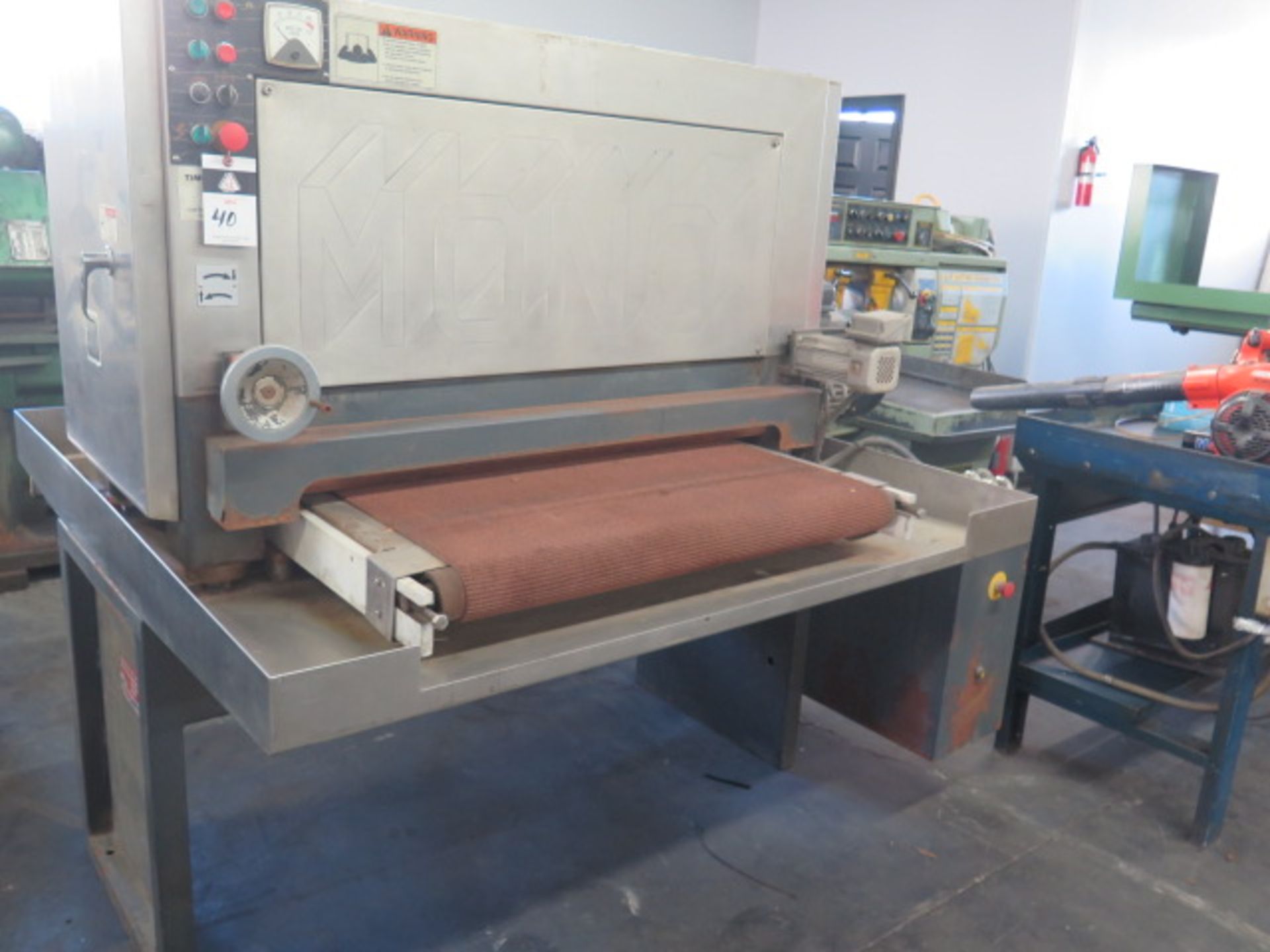 2005 Timesavers mdl. 2111-13-036” Wet Belt Grainer, w/ Stainless Steel Body, 36” Belt, SOLD AS IS - Image 2 of 7