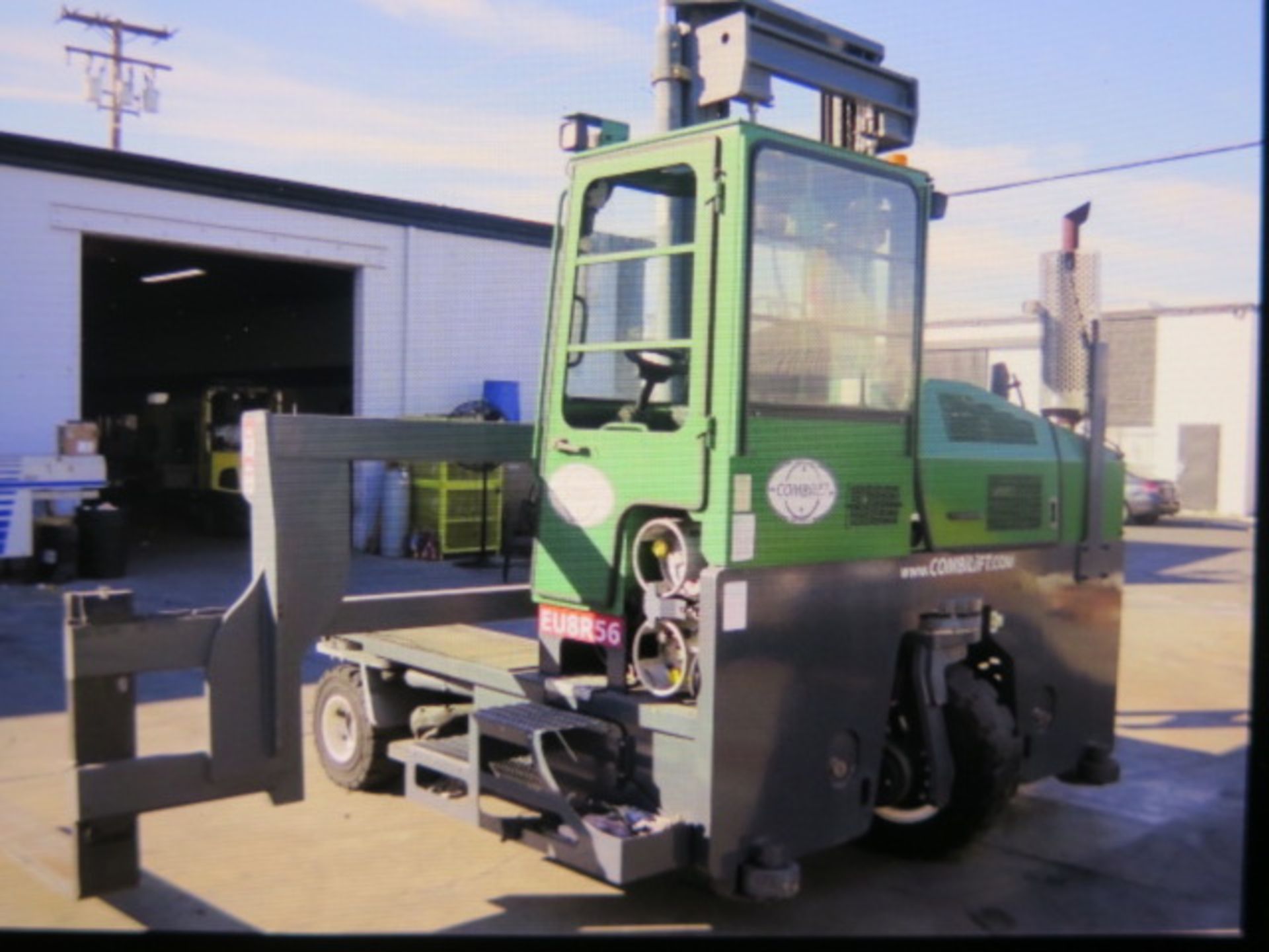 "FEATURED LOT" 2014 CombiLift C17300 17,3000 Lb Cap LPG Forklift s/n 26932 w/ Dual Propane Tanks,