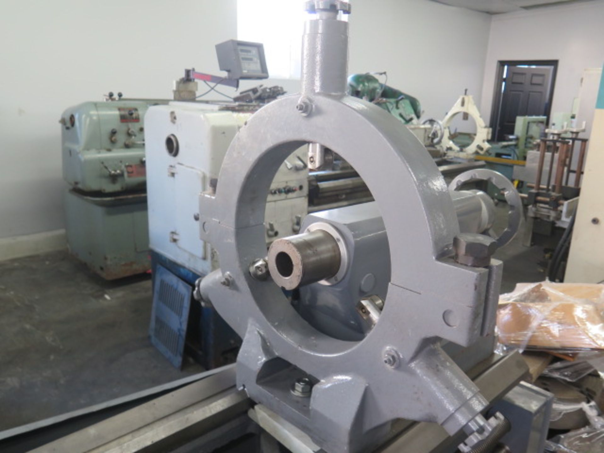 South Bend “Nordic 25” 25” x 60” Geared Gap Bed Lathe w/ 1801400 RPM, Taper Attachment, SOLD AS IS - Image 9 of 13