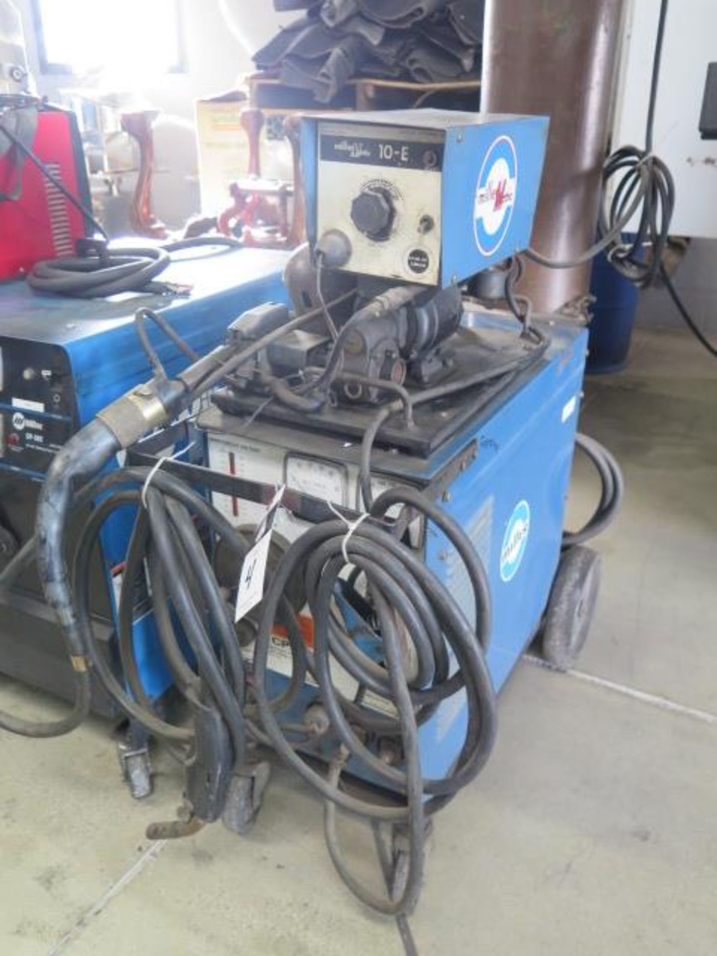 Miller CP-200 Arc Welding Power Source w/ Millermatic 10E Wire Feeder (SOLD AS-IS - NO WARRANTY) - Image 2 of 6