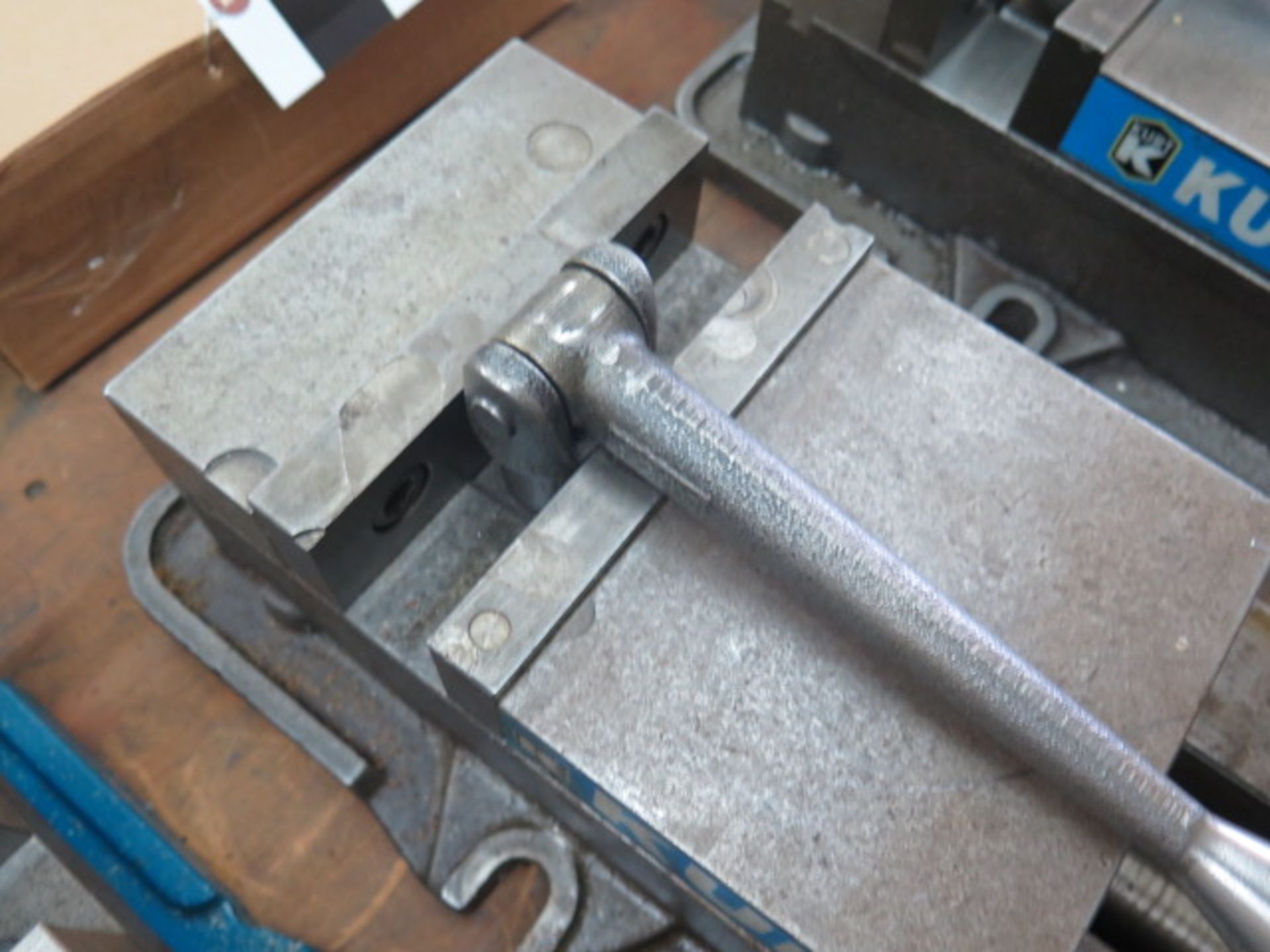 Kurt 6" Angle-Lock Vise (SOLD AS-IS - NO WARRANTY) - Image 3 of 4