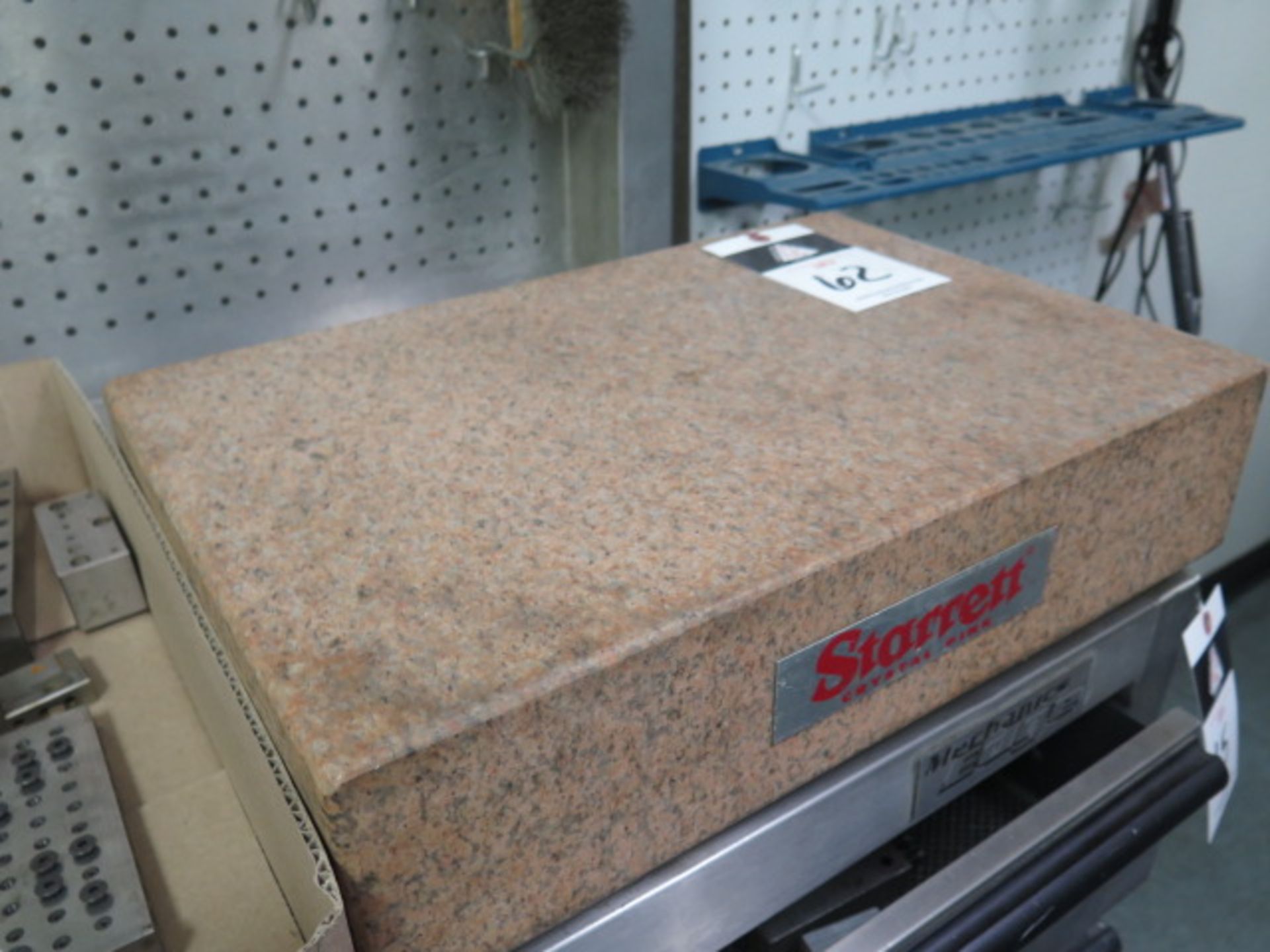 Starrett Crystal Pink 12" x 18" x 4" Granite Surface Plate (SOLD AS-IS - NO WARRANTY) - Image 3 of 5