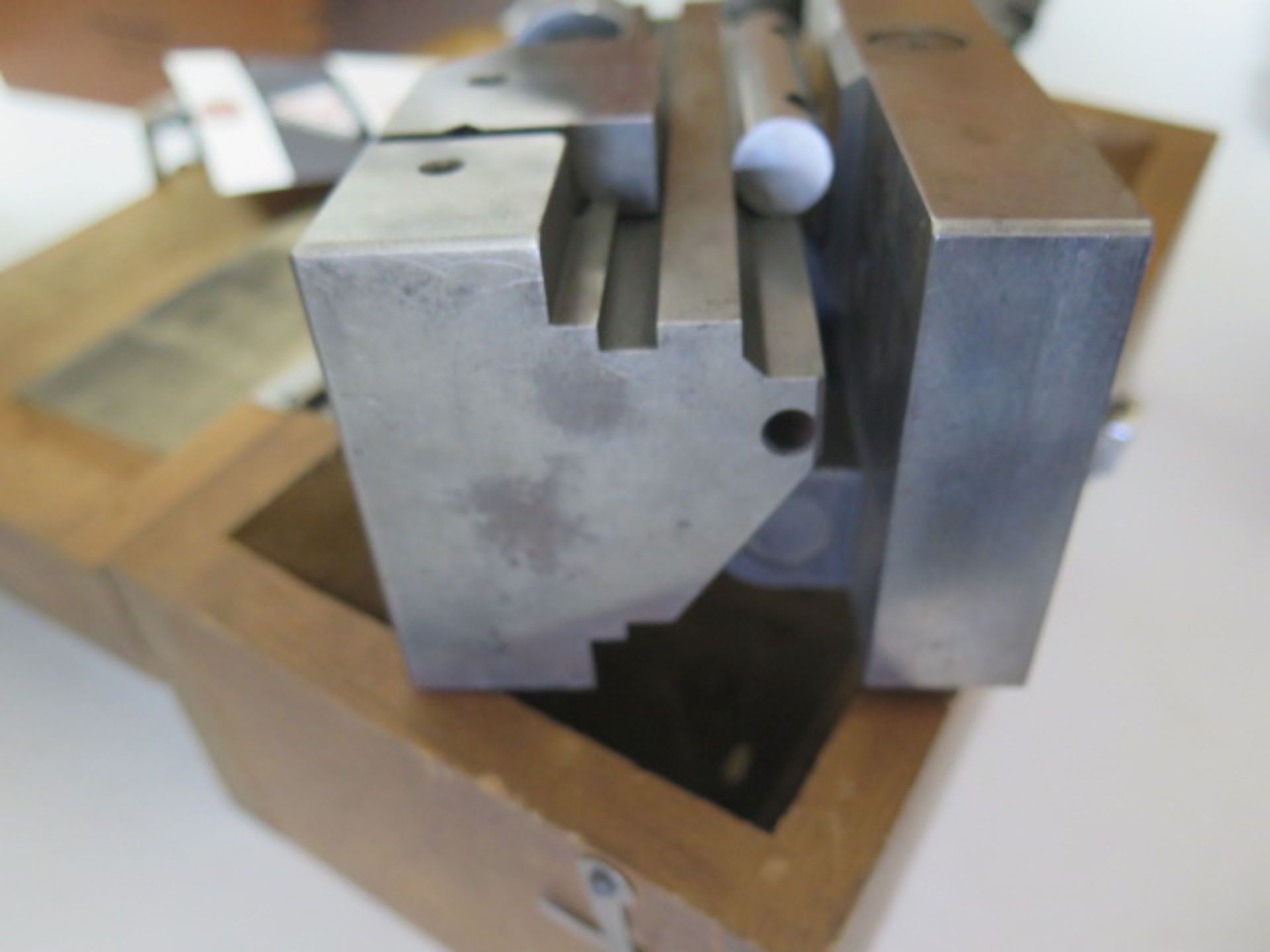 Mitutoyo 3" Precision Sine Vise (SOLD AS-IS - NO WARRANTY) - Image 5 of 7