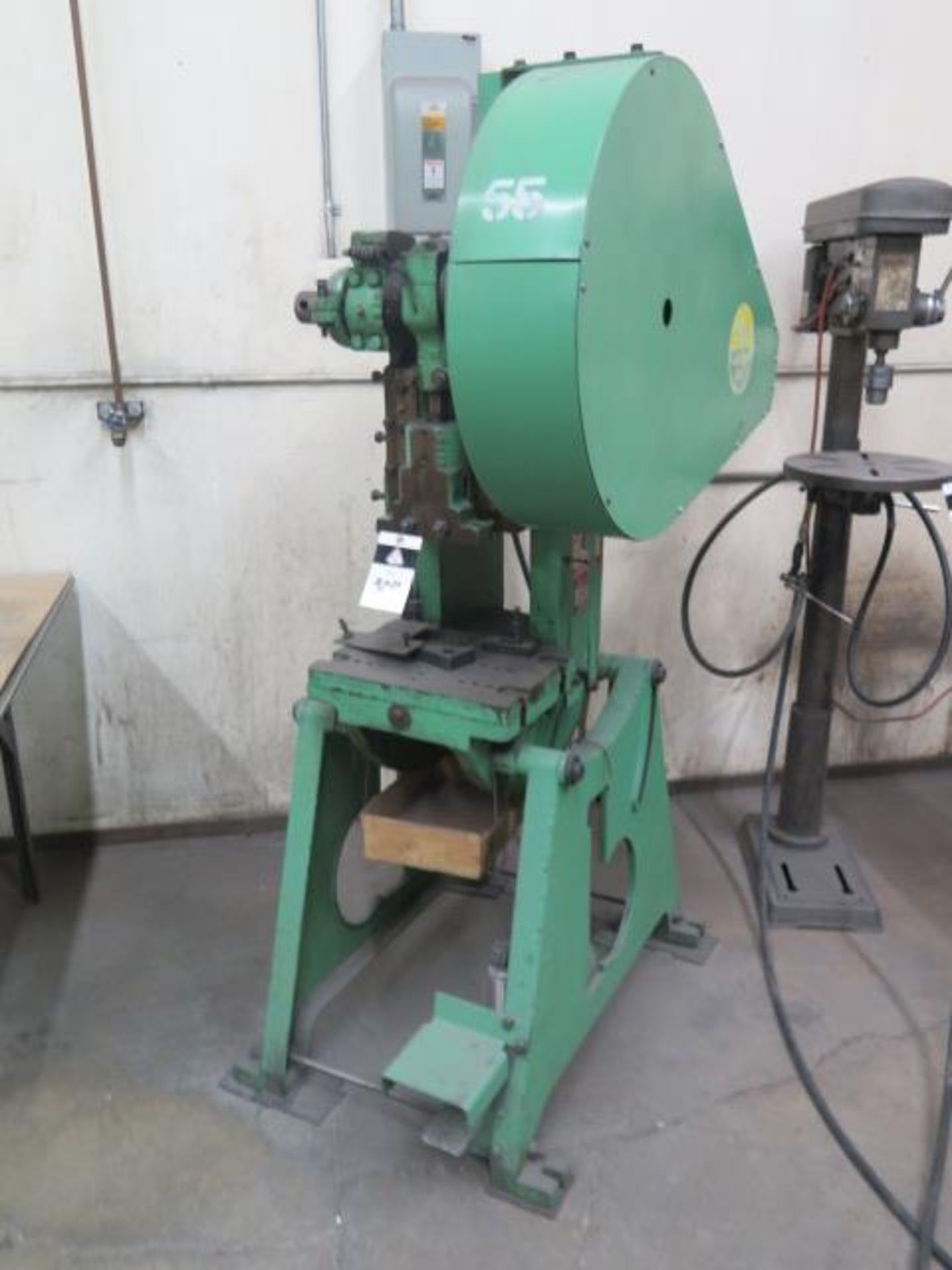 Benchmaster 253-MO OBI Stamping Press SOLD AS PARTS ONLY (SOLD AS-IS - NO WARRANTY - Image 2 of 8