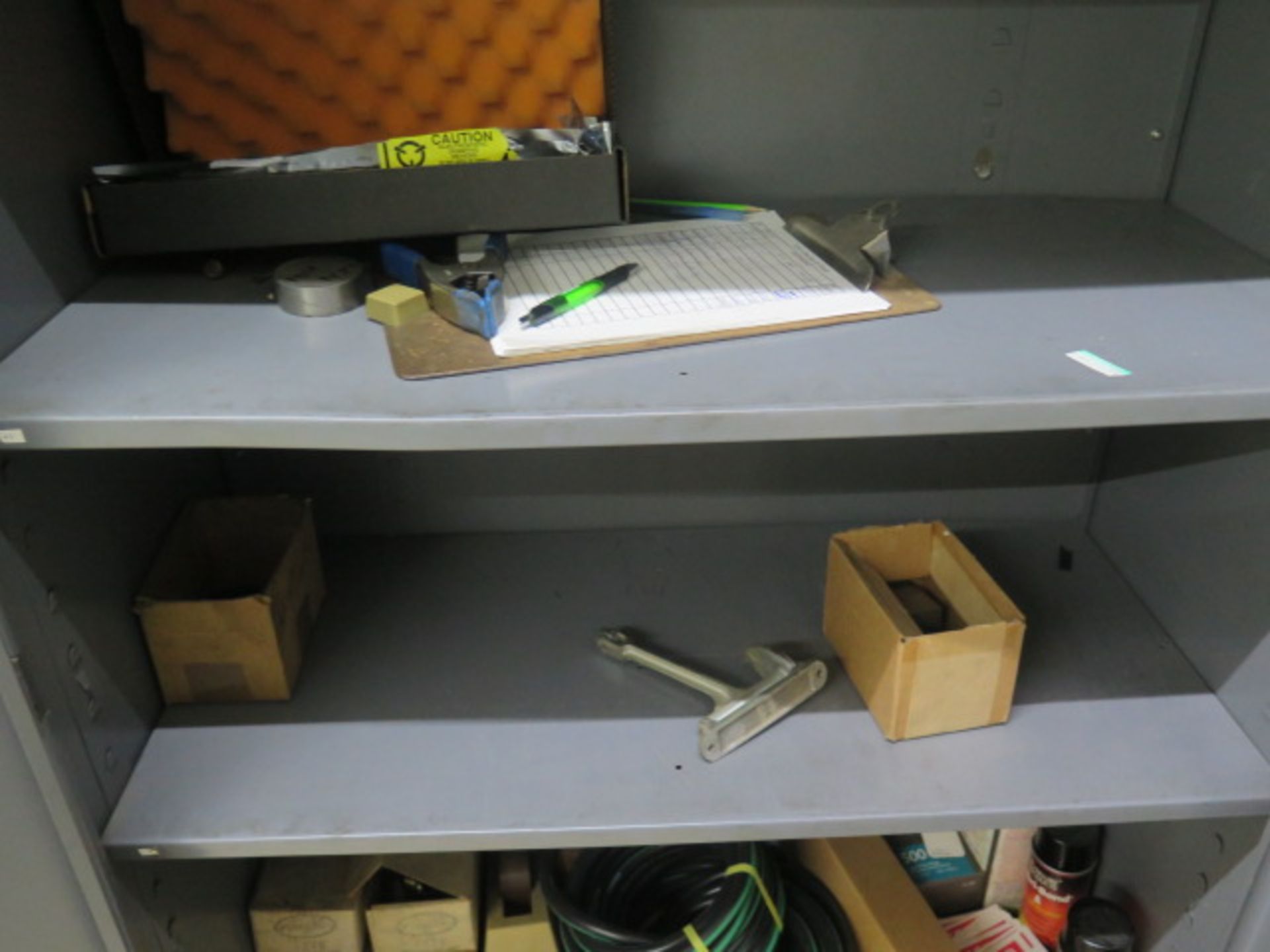 Storage Cabinet w/ Misc (SOLD AS-IS - NO WARRANTY) - Image 7 of 8