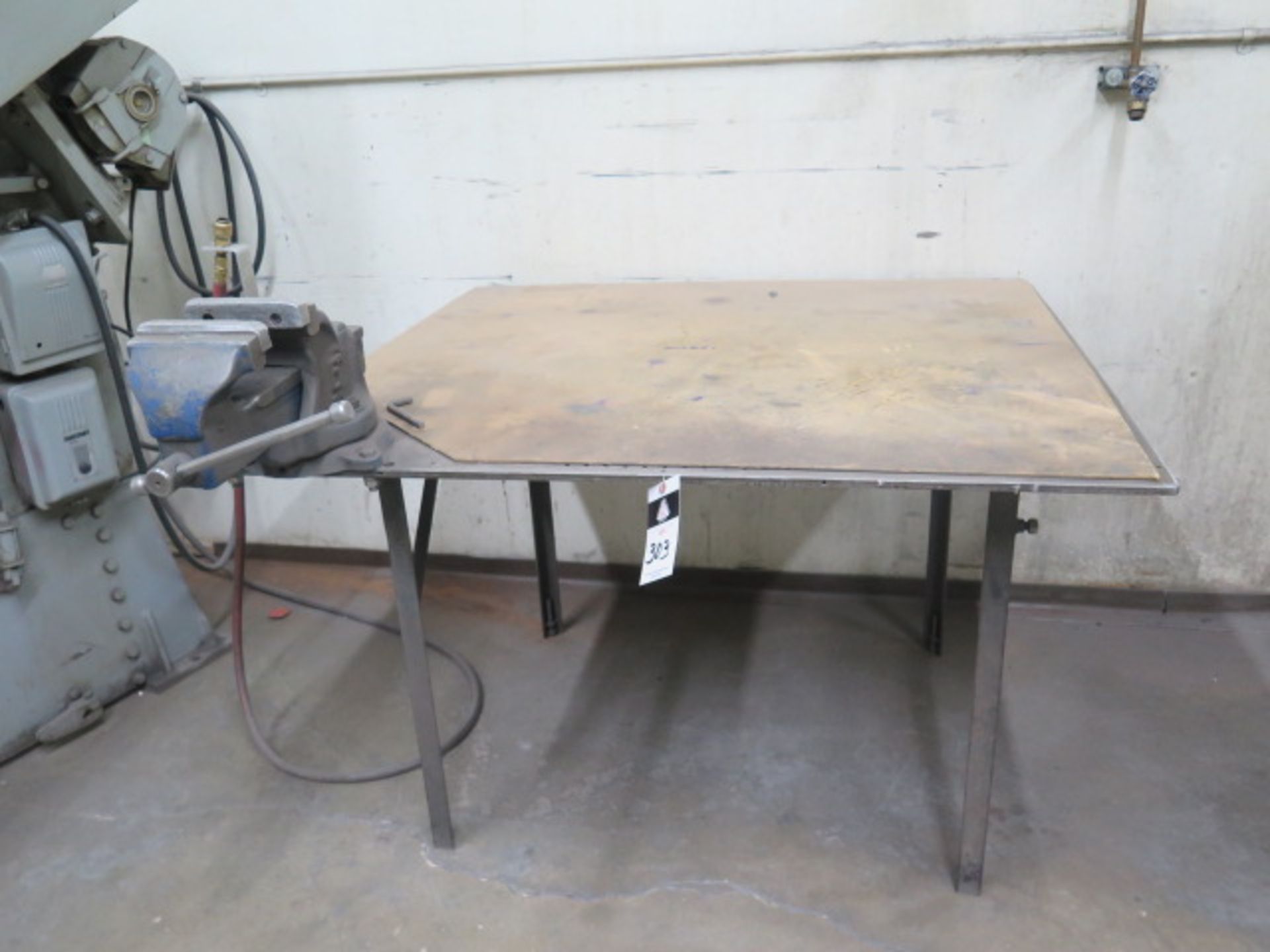 6" Bench Vise w/ Steel Table (SOLD AS-IS - NO WARRANTY)