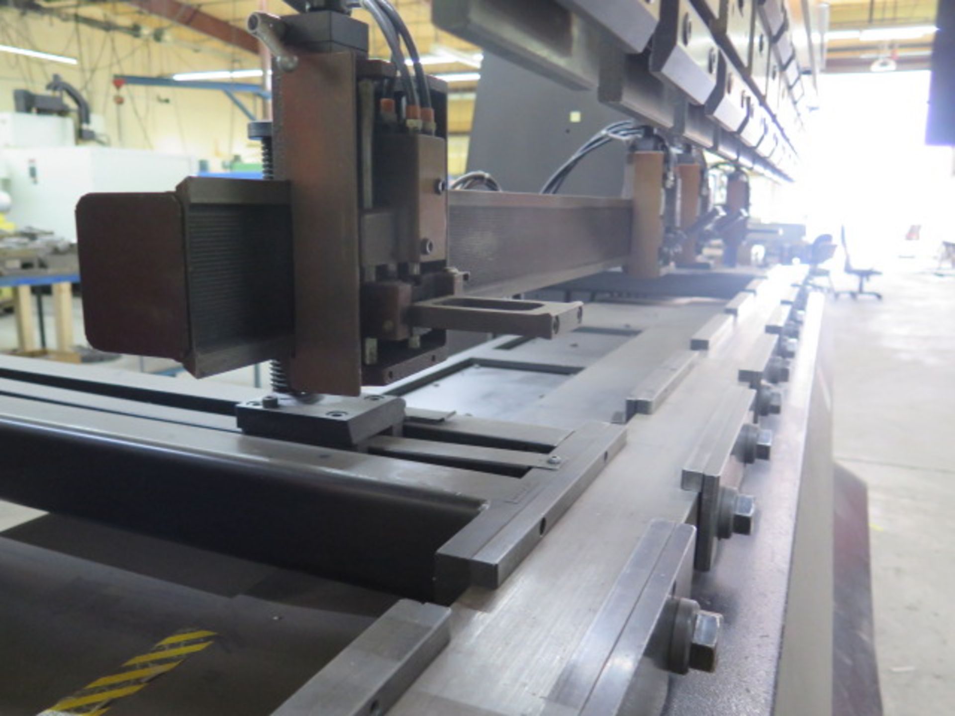 Amada RG100 100 Ton x 10’ CNC Press Brake s/n 105240 w/ NC9-EX II 3 AXIS Controls, SOLD AS IS - Image 6 of 20