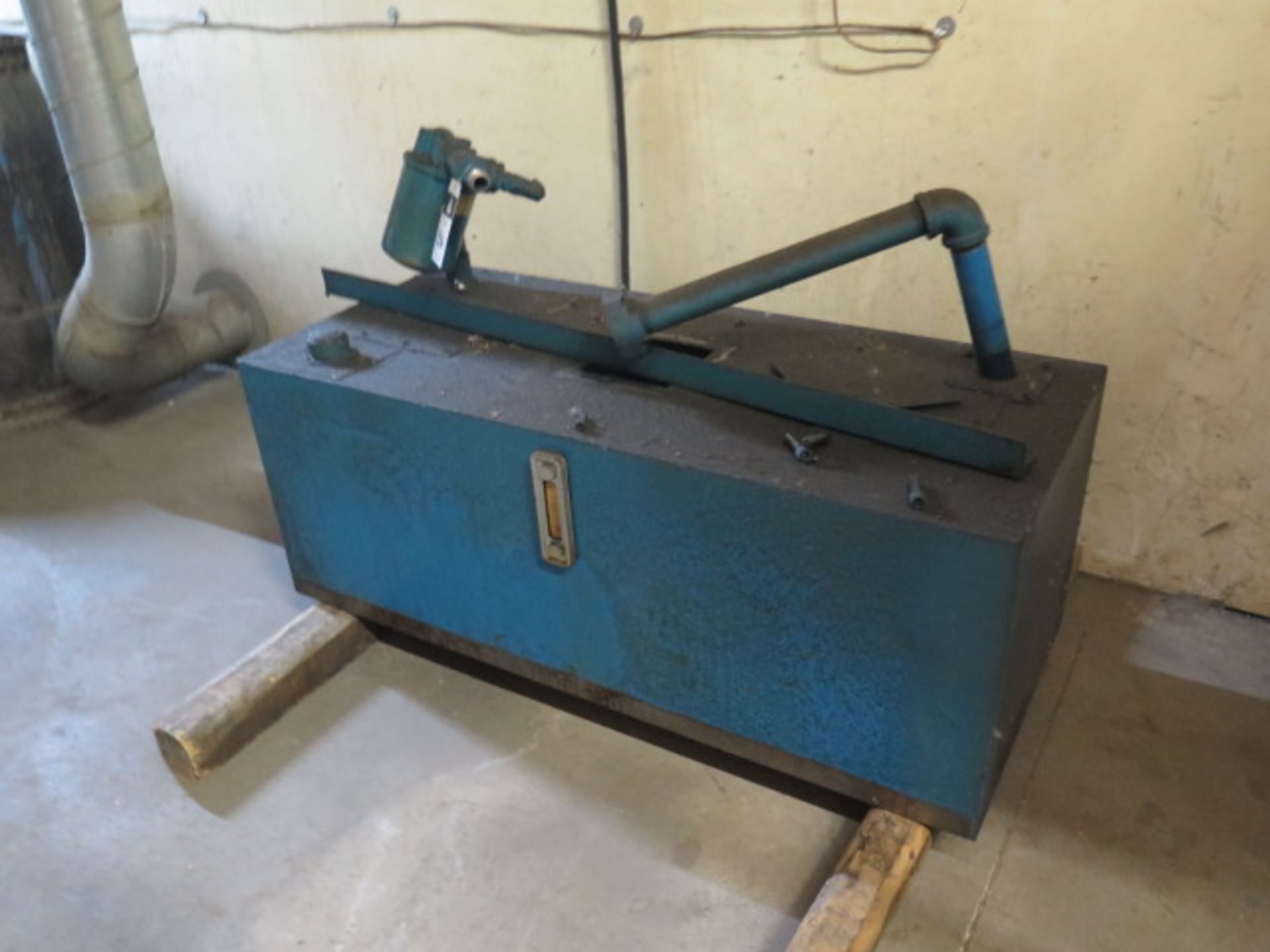 Hydraulic Tank (SOLD AS-IS - NO WARRANTY) - Image 2 of 3