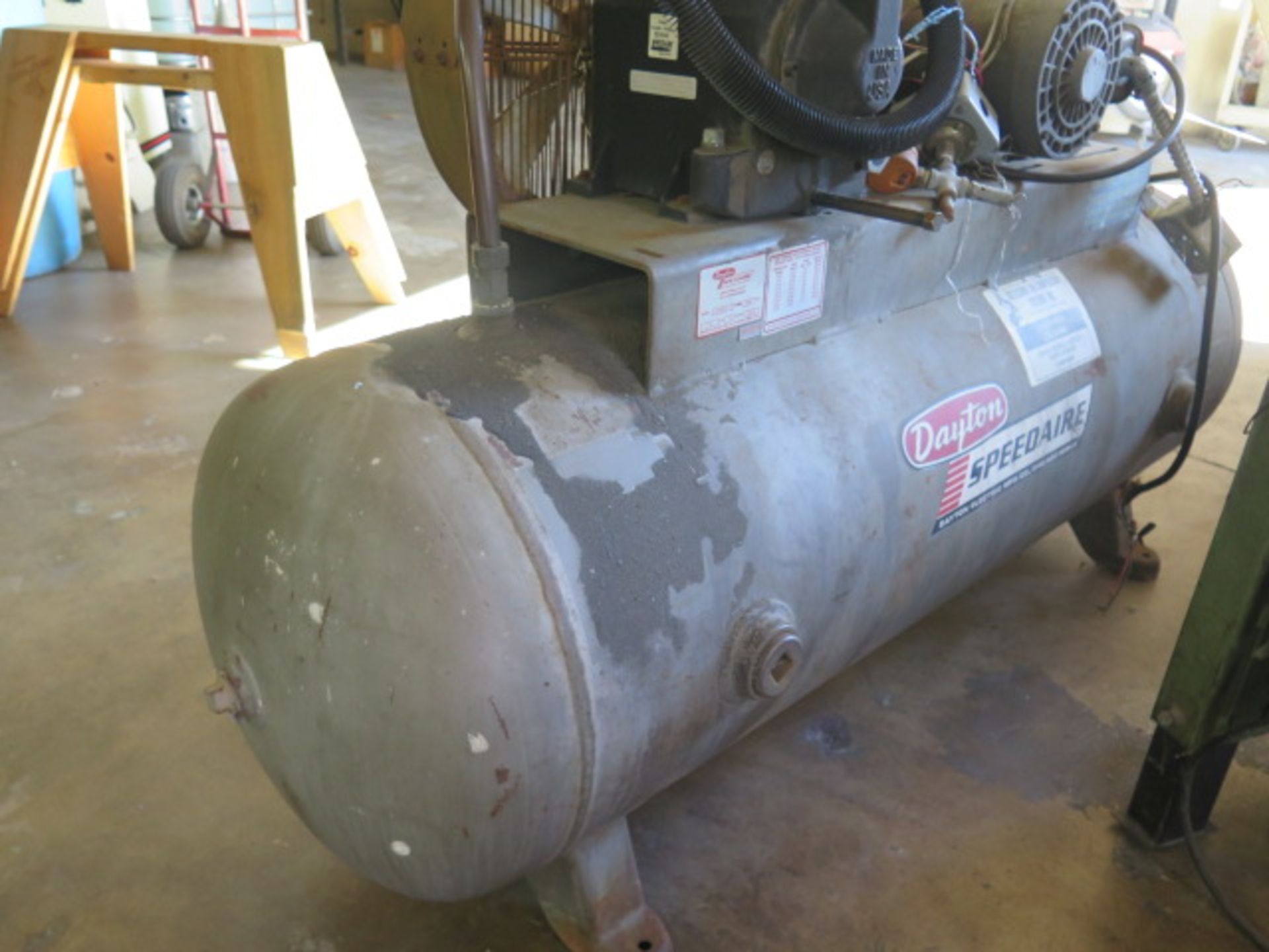 5Hp Horizontal Air Compressor w/ 60 Gallon Tank (SOLD AS-IS - NO WARRANTY) - Image 3 of 7