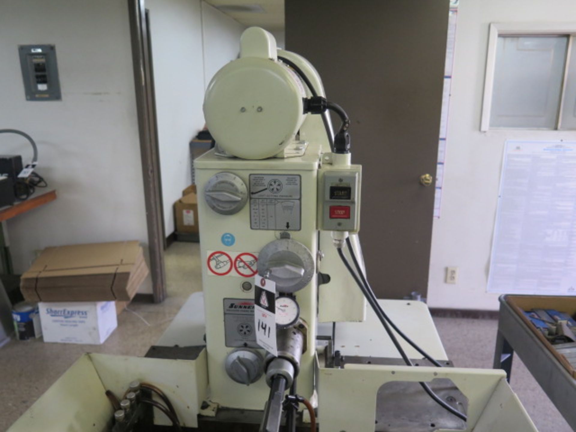 Sunnen MBB-1660-K Precision Honing Machine s/n 3FI-96860 w/ Squaring Attach and Tooling, SOLD AS IS - Image 4 of 14