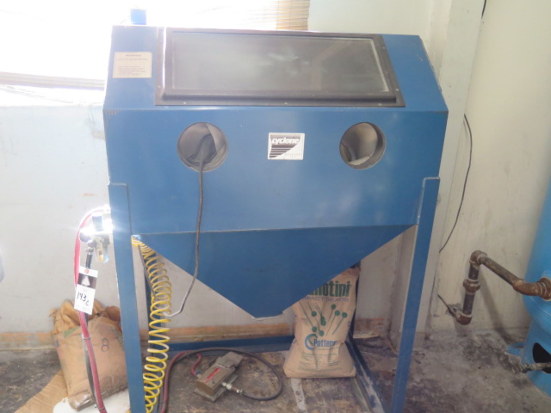 Cyclone Dry Blast Cabinet (SOLD AS-IS - NO WARRANTY)