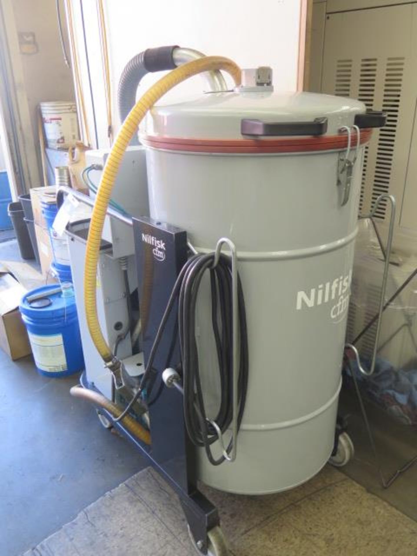 Nilfisk CFM Type ECO-10613 Industrial Vacuum s/n 16AI177 (SOLD AS-IS - NO WARRANTY) - Image 2 of 8